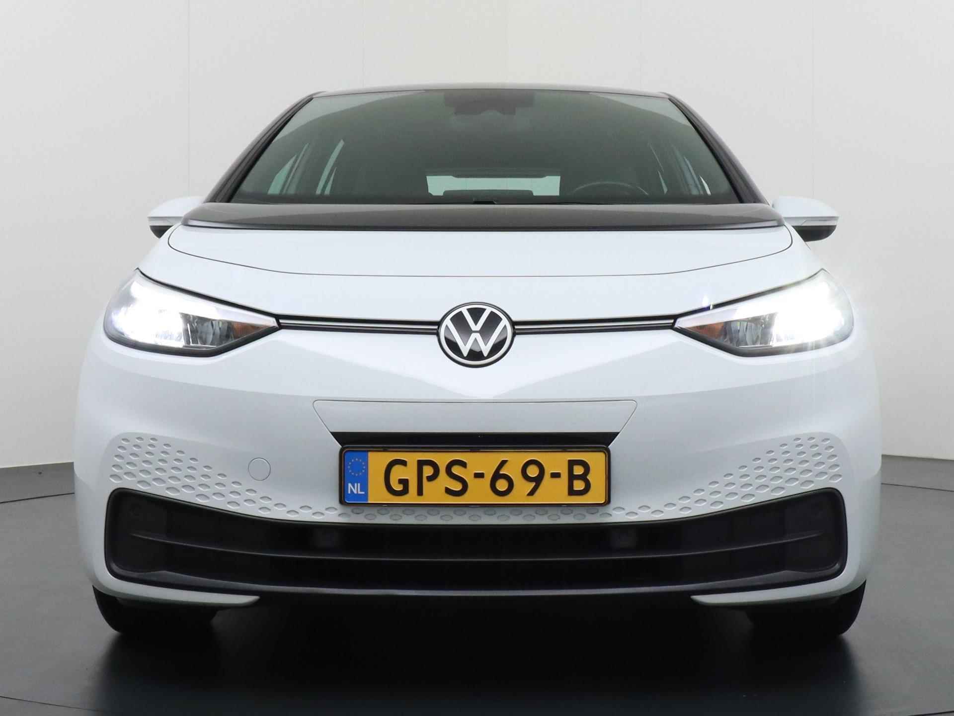 Volkswagen ID.3 PRO 58 kWh VAN: 25.900,- VOOR 22.877,- EINDEJAARSVOORDEEL: 3.023,- | * 20.899 NA SUBSIDIE * | RIJKLAARPRIJS - 4/44