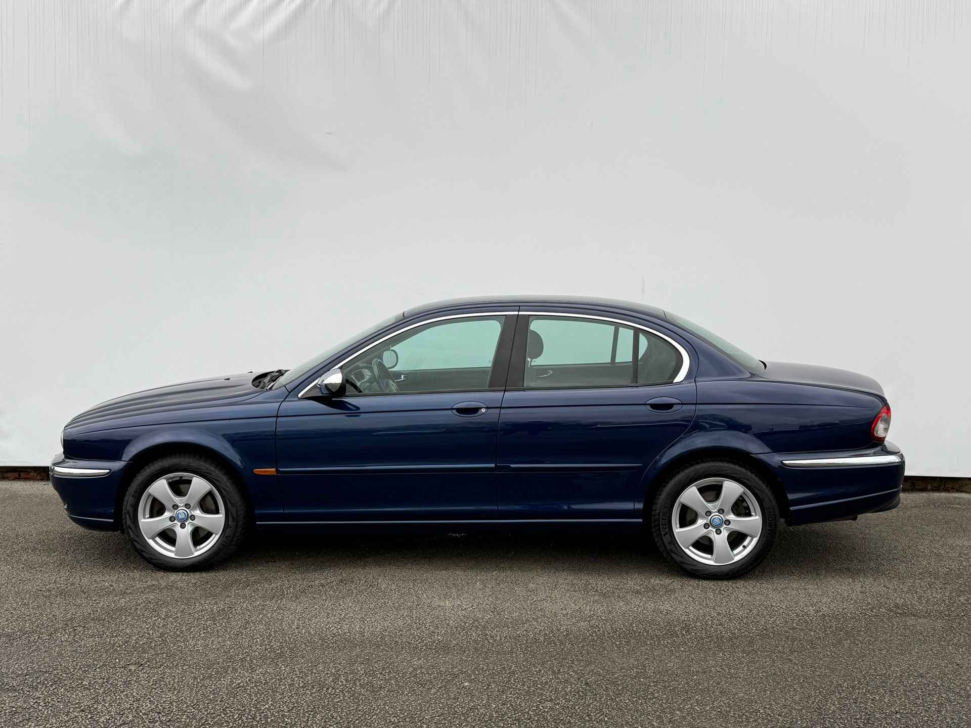 Jaguar X-type 2.0 V6 Business Edition Youngtimer | Sportvelgen | Clima | Cruise | Trekhaak !! - 2/27