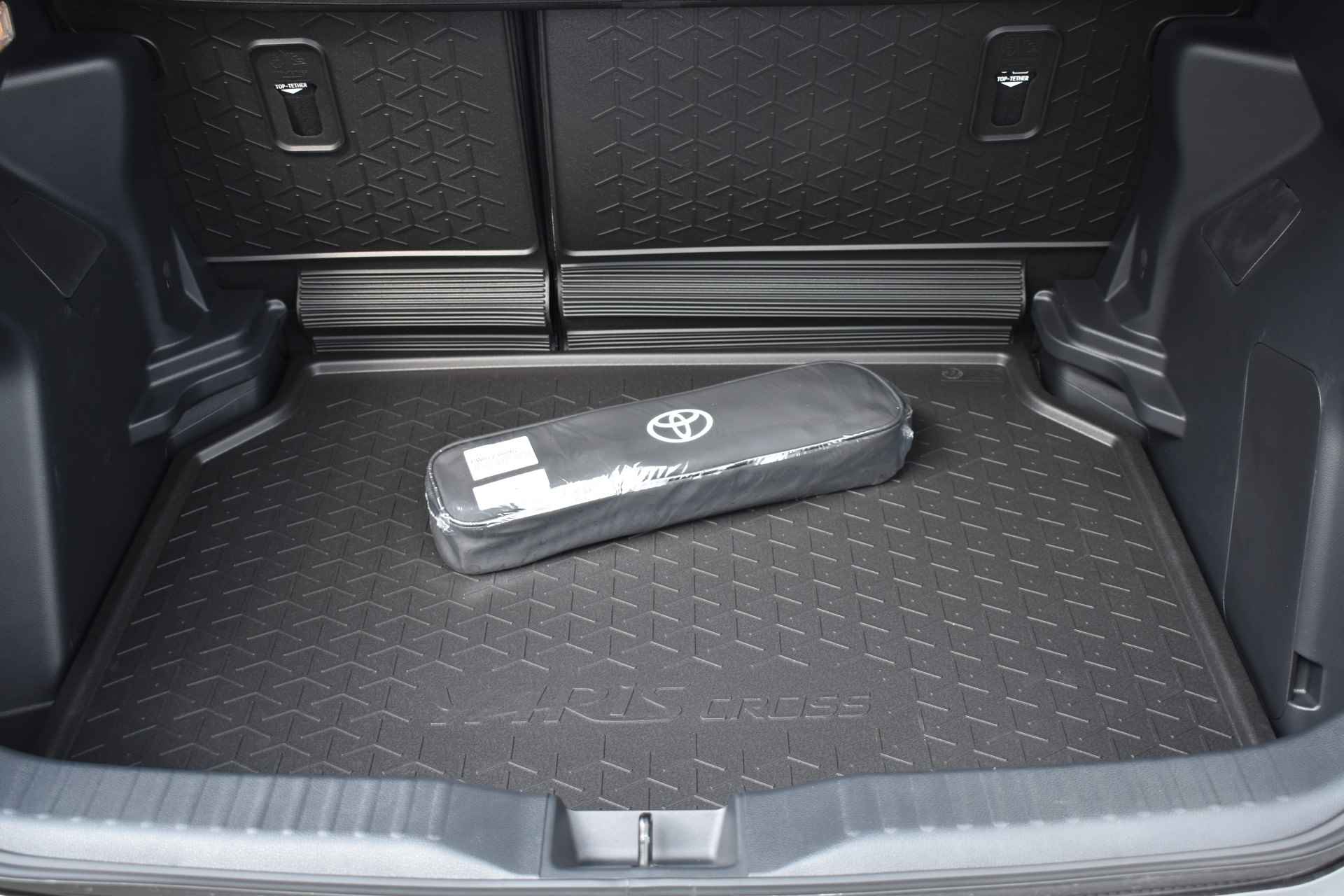 Toyota Yaris Cross 1.5 Hybrid Style Limited | Blindspot | Stoel/Stuurverwarming | Parkeersensoren - 23/31