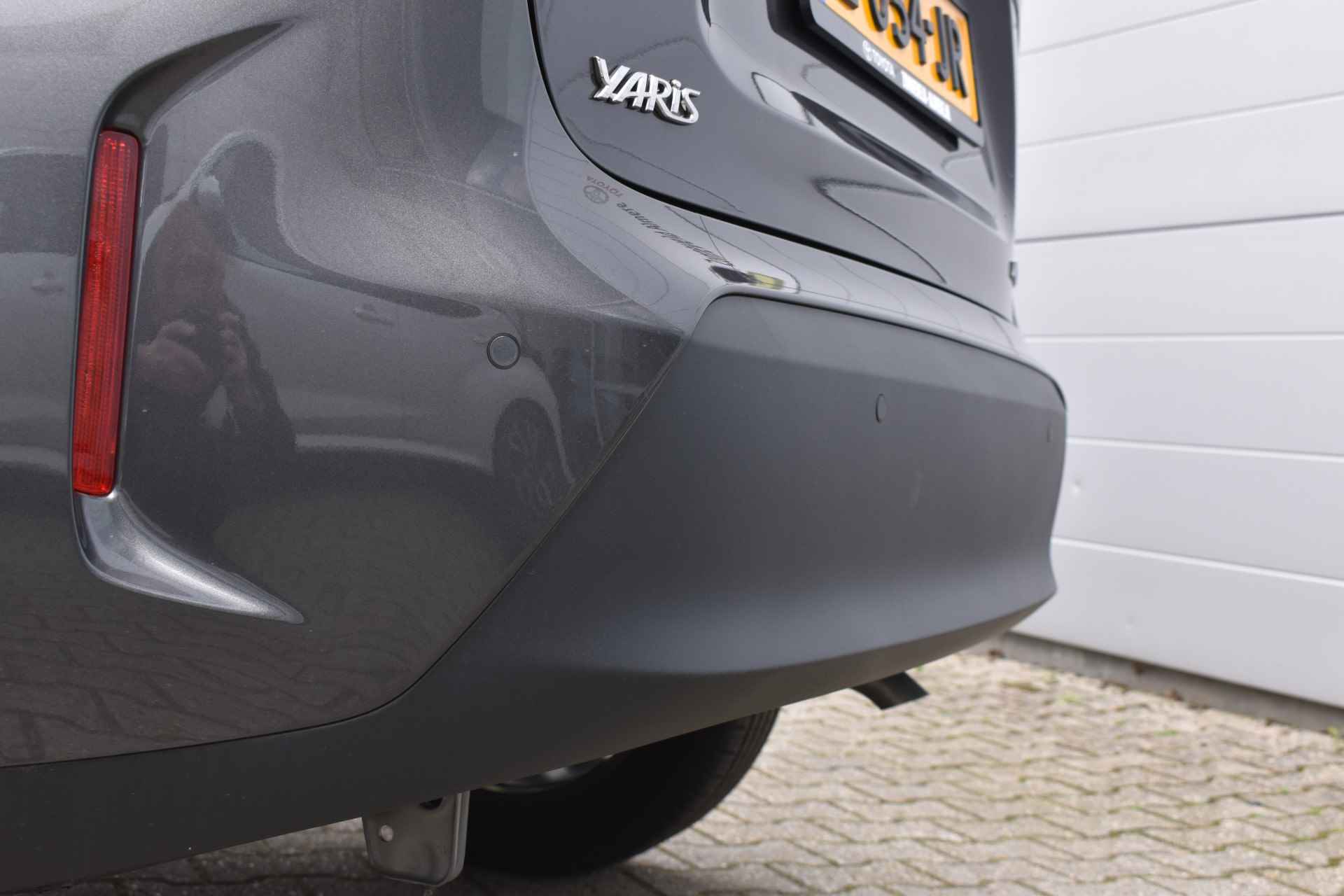 Toyota Yaris Cross 1.5 Hybrid Style Limited | Blindspot | Stoel/Stuurverwarming | Parkeersensoren - 30/31