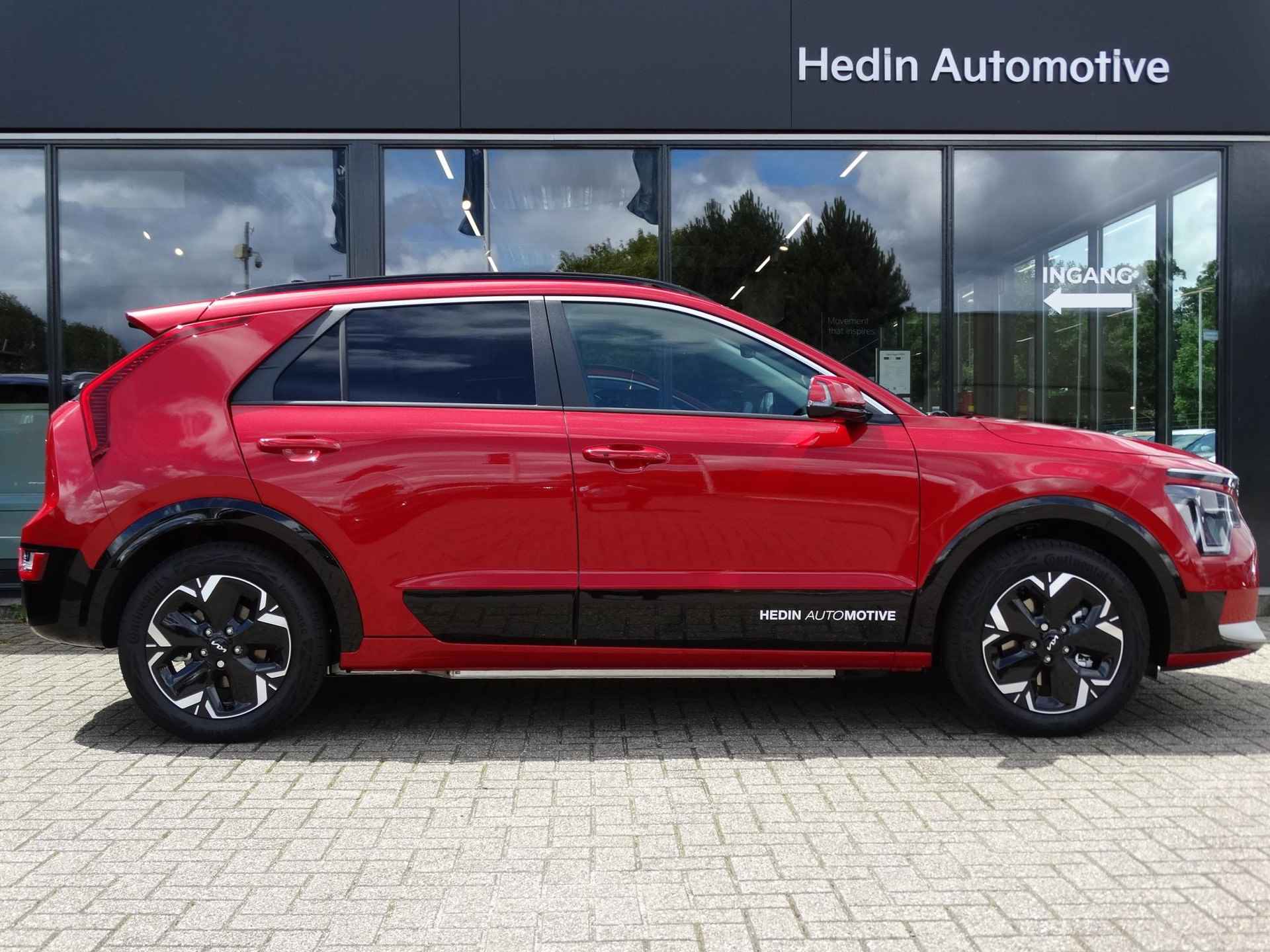 Kia Niro EV DynamicPlusLine 64.8 kWh | Open dak | Lederlook | Navi | Camera | Stoel/stuurverw.| LED | | El. achterklep | LED | PDC | MLV 17 inch - 3/27