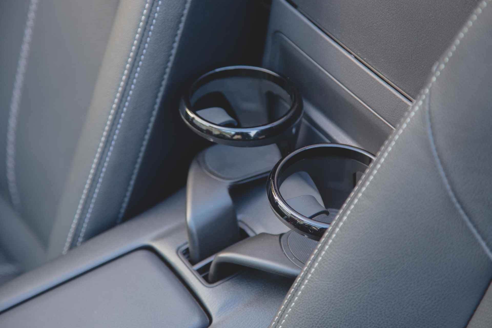 Mazda MX-5 2.0 SkyActiv-G 184 Luxury Bose | Carplay | Dealer onderhouden | 17 inch - 38/57