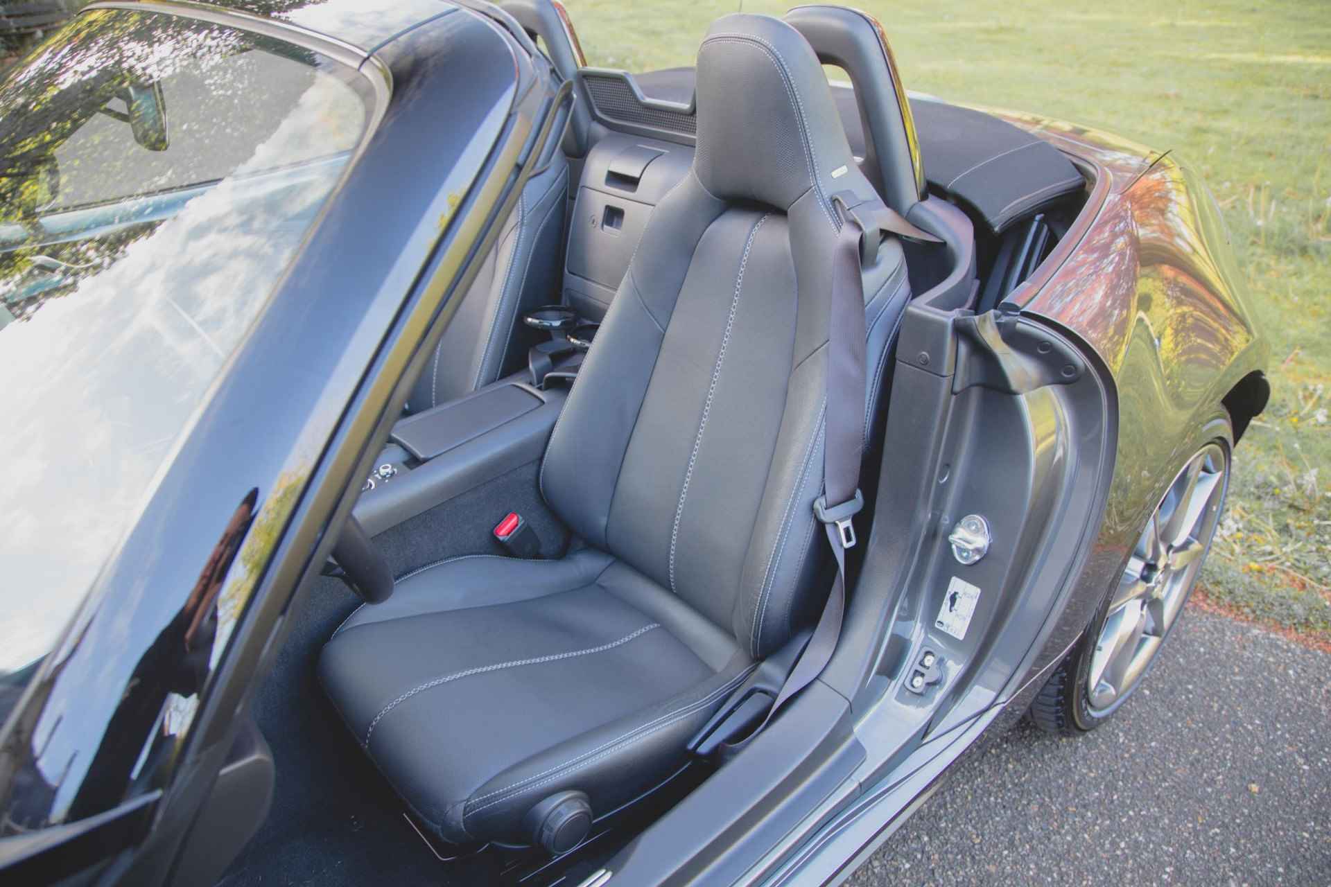 Mazda MX-5 2.0 SkyActiv-G 184 Luxury Bose | Carplay | Dealer onderhouden | 17 inch - 39/57