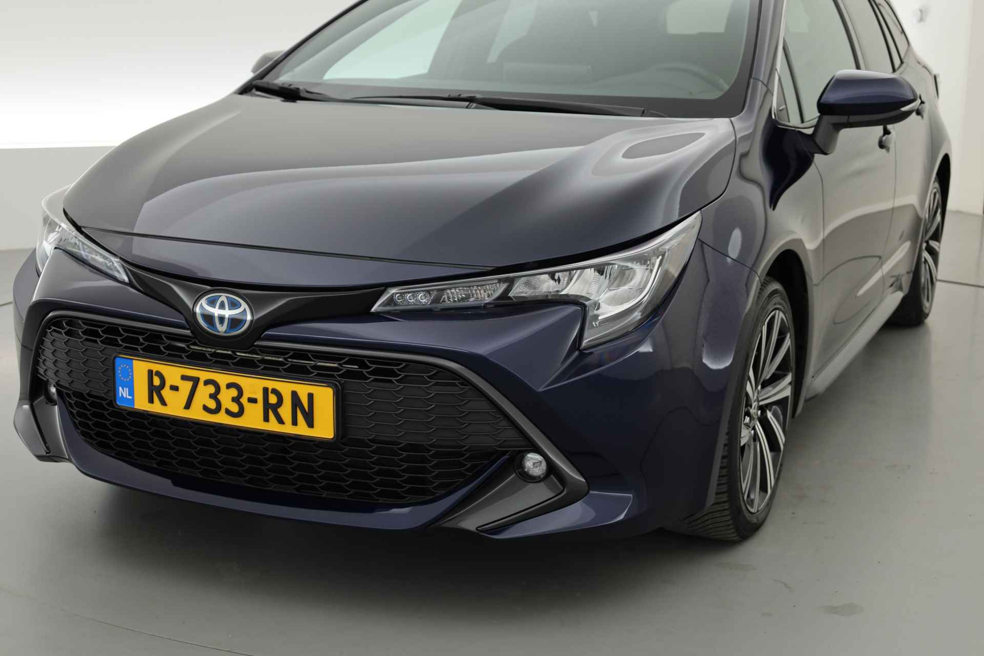 Toyota Corolla Touring Sports 2.0 180pk Hybrid Dynamic | Navi | Camera | Keyless | Adapt. Cruise | Stoelverw. - 19/25