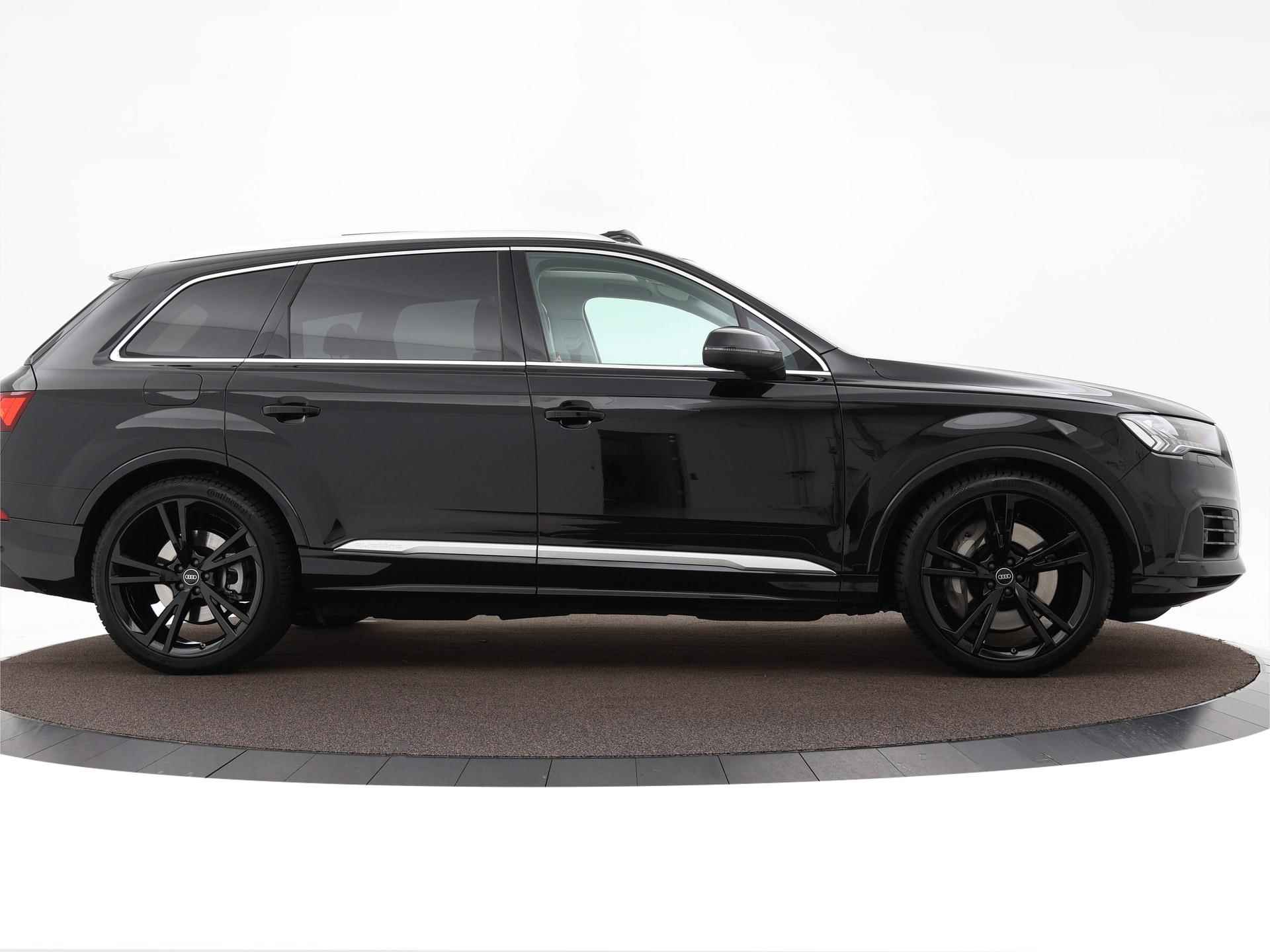 Audi Q7 55 TFSIe 381pk S-tronic Quattro Pro Line Advanced · Keyless · Panoramadak · Trekhaak elektrisch · Nachtzicht · Servosluiting · Massage · Stoelverwarming & Ventilatie · 20'' Inch · Garantie t/m 10-03-2027 of 100.000km - 31/54