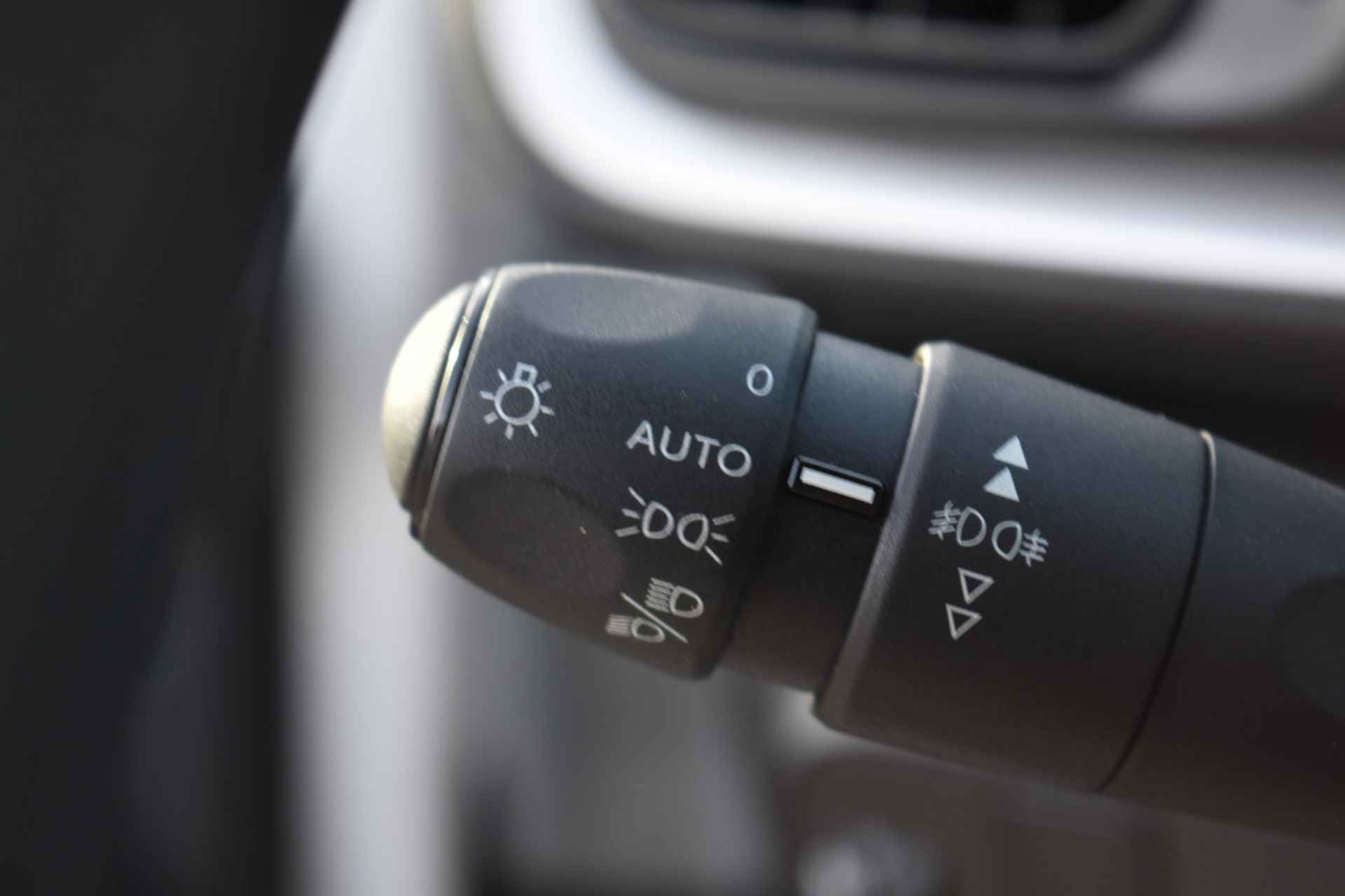 Citroën C3 PureTech 83 Feel Navi | Airco | pdc | - 11/15