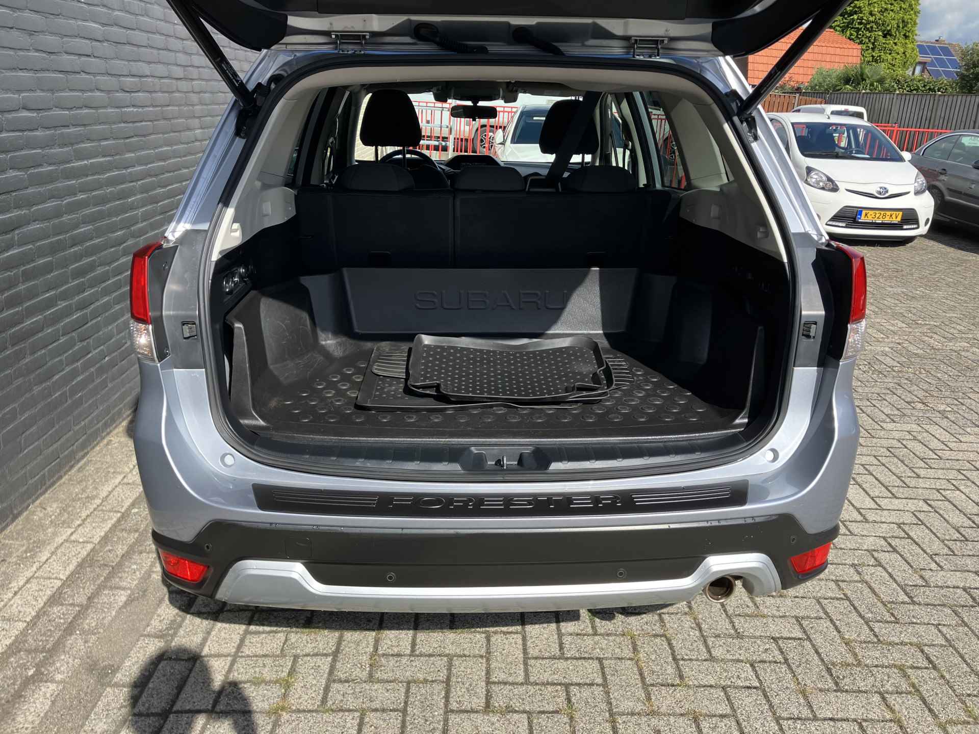 Subaru Forester 2.0i e-BOXER Luxury AUT. | 1e eigenaar | dealer onderhouden | apple carplay | eyesight | X-mode | elektr. a. klep - 21/38