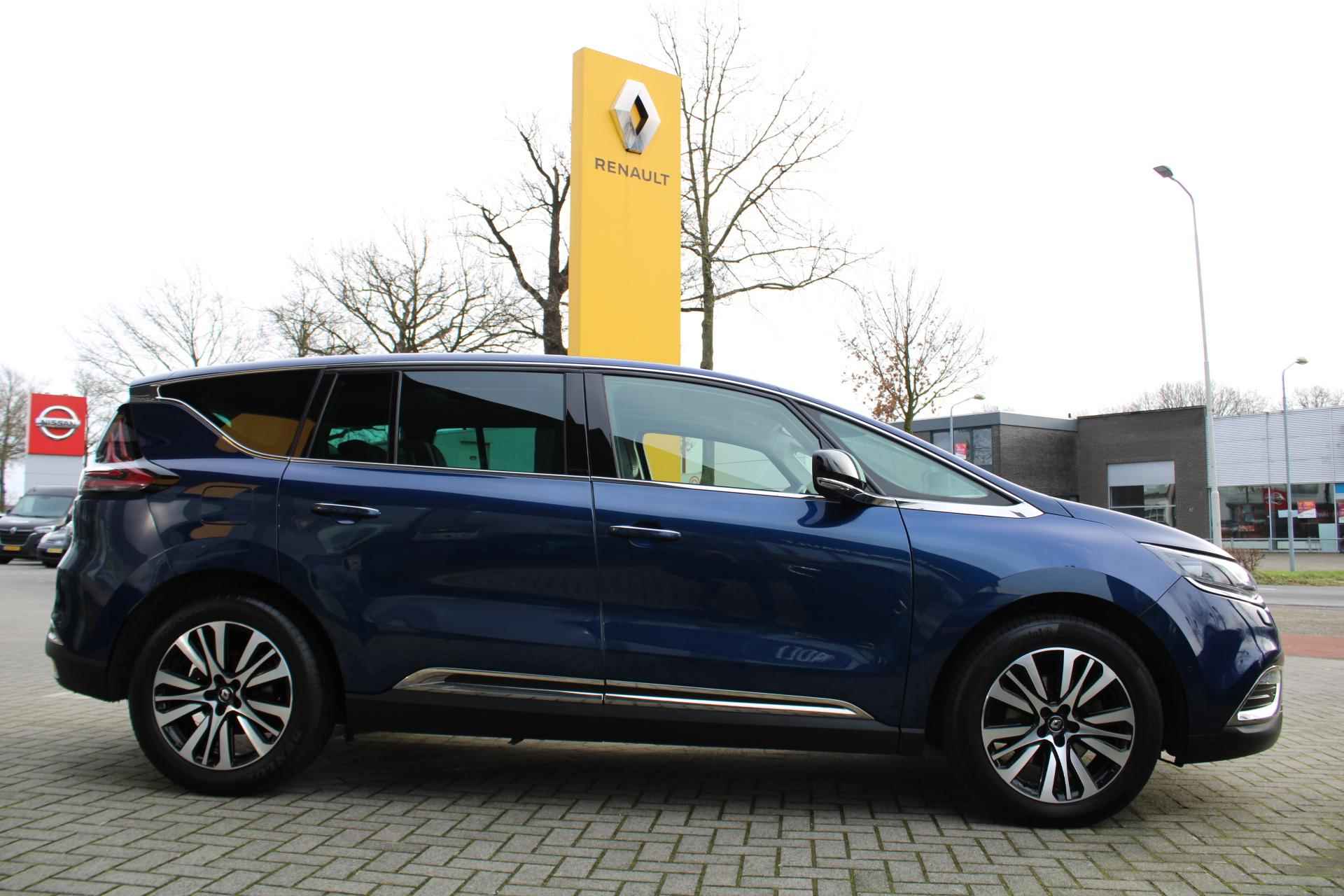 Renault Espace TCe 225 Initiale Paris 7p. | 7 Persoonsuitvoering | Verwarmbare voorstoelen en achterbank | Panoramadak | - 4/29