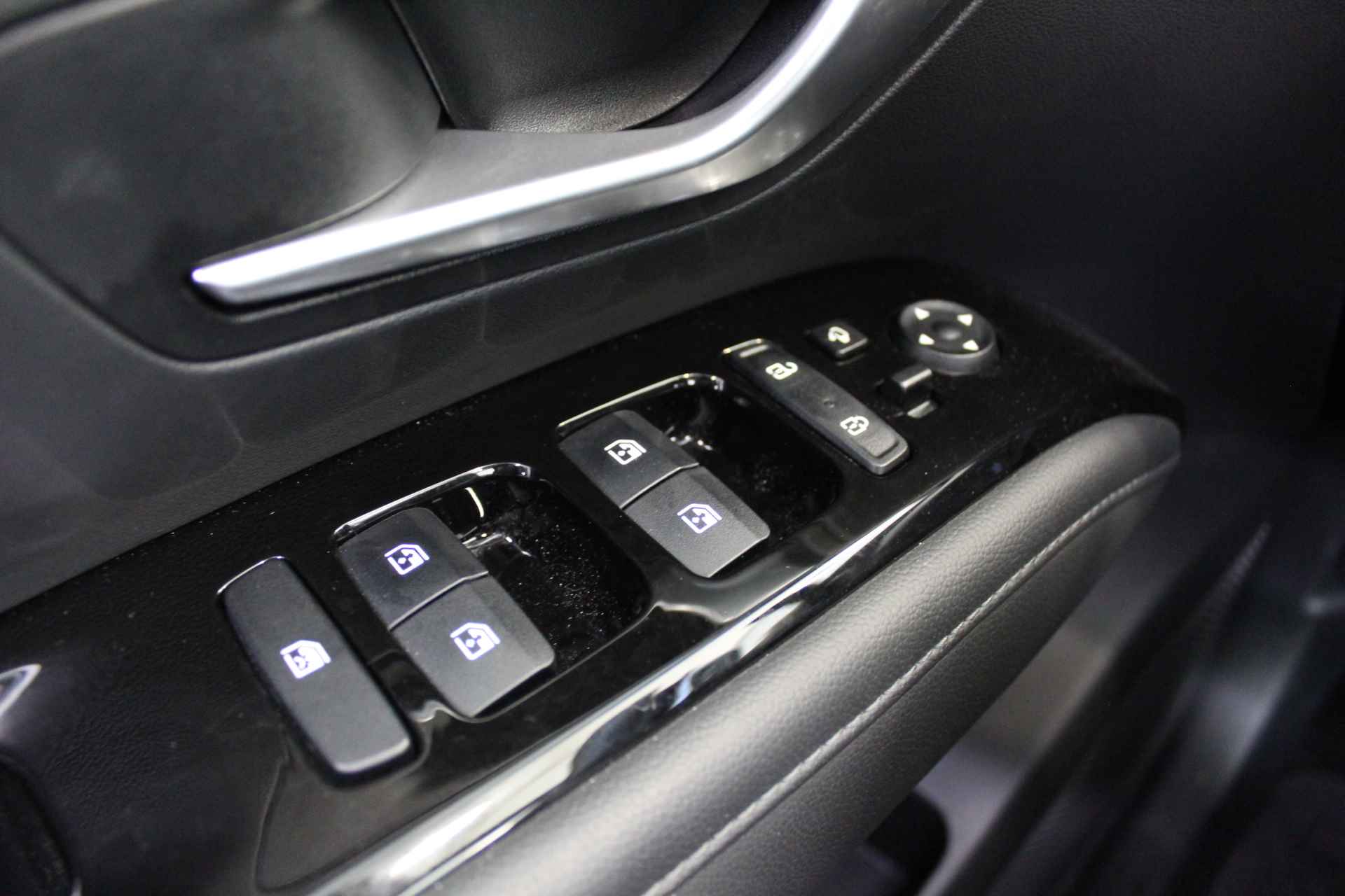 Hyundai Tucson 1.6 T-GDI PHEV Comfort SMART Black Pack4WD Plug-in Hybride | Navigatie | Stoelverwarming | Dealer onderhouden - 30/35