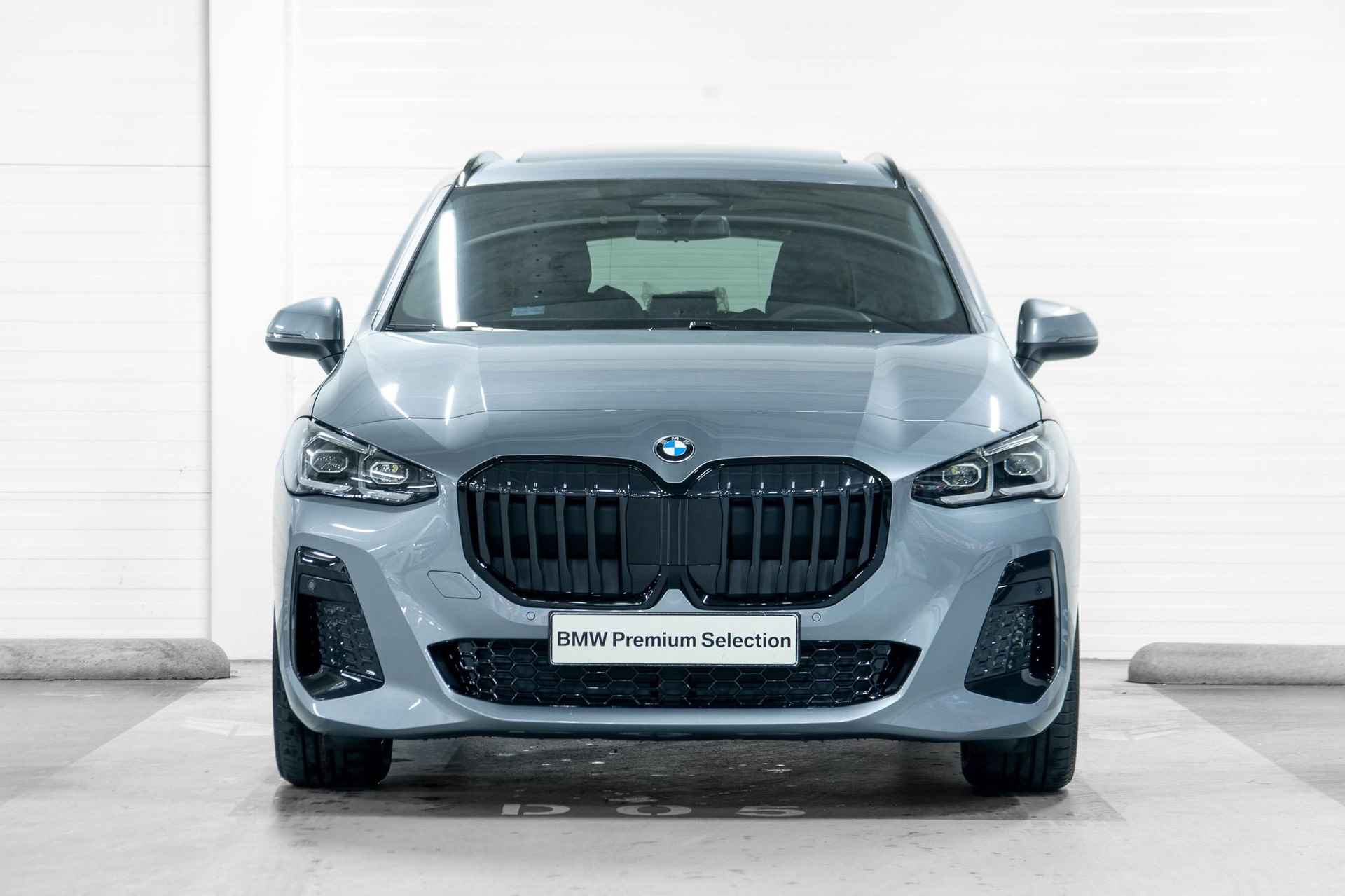 BMW 2 Serie Active Tourer 220i | M-Sport | Travel Pack | Premium Pack | Panoramadak - 4/16