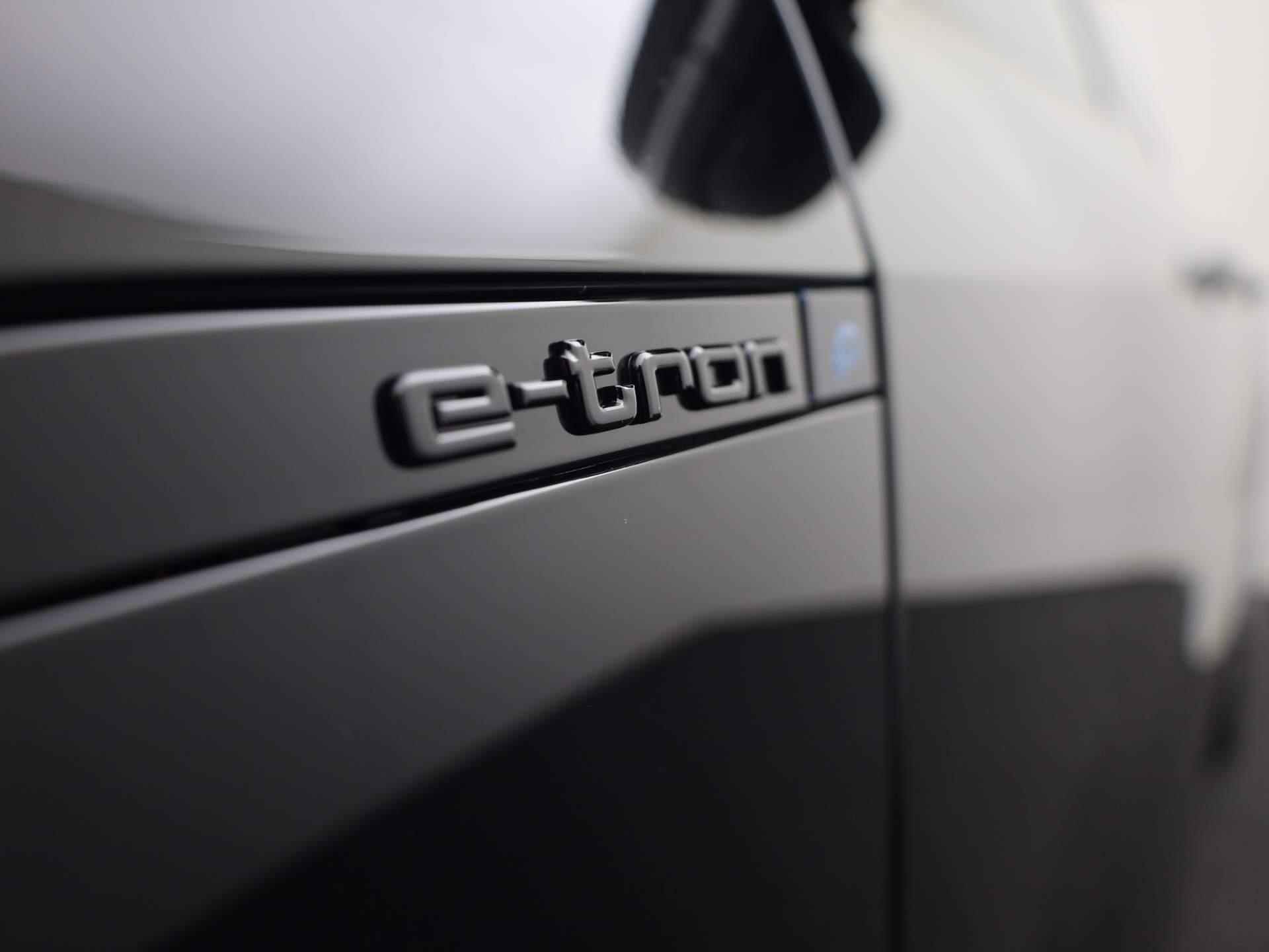 Audi Q8 e-tron Sportback S edition Competition (C2)  55 300kw/408pk 114Kwh  · MEGA Sale - 24/50
