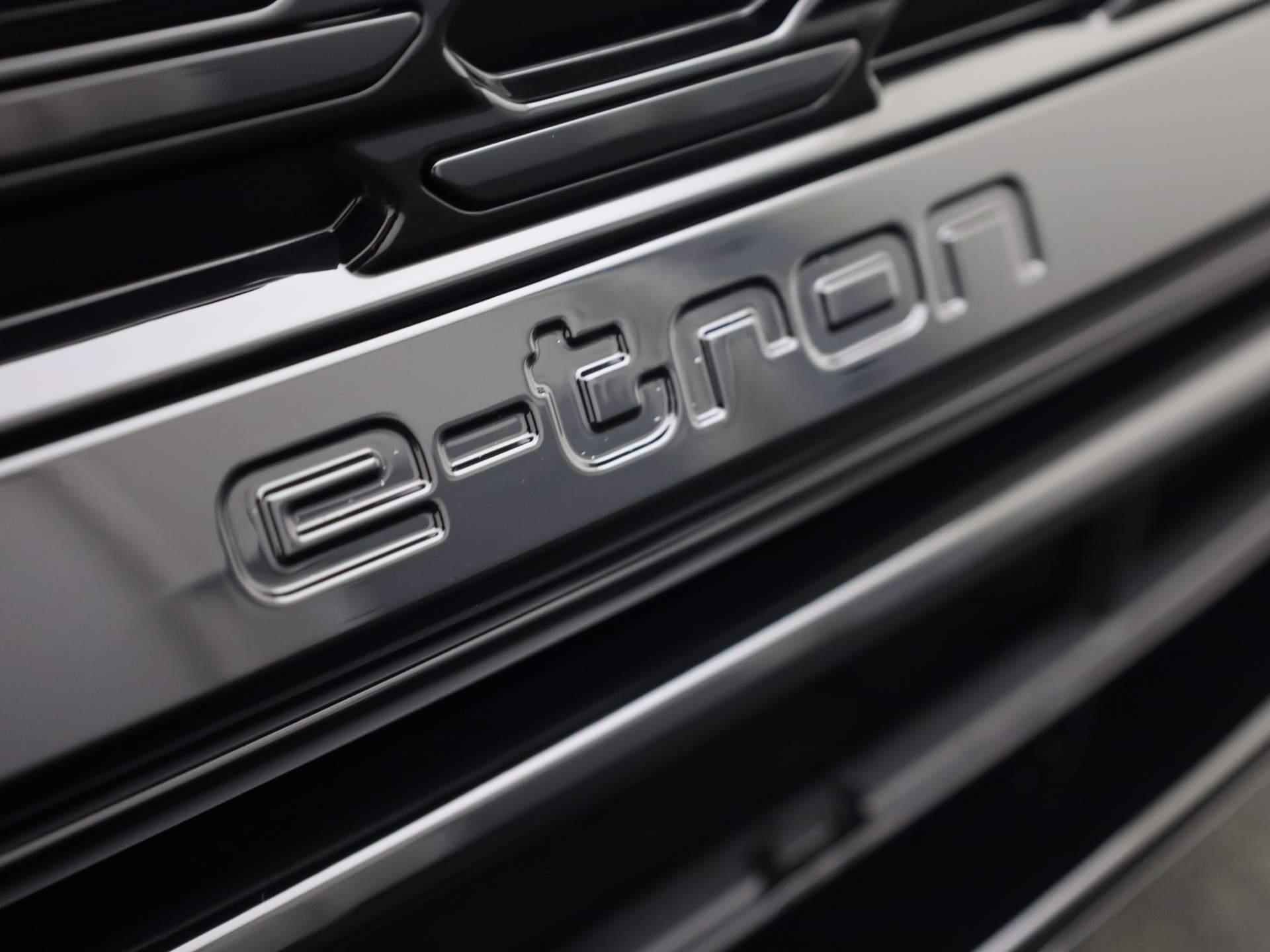 Audi Q8 e-tron Sportback S edition Competition (C2)  55 300kw/408pk 114Kwh  · MEGA Sale - 44/50