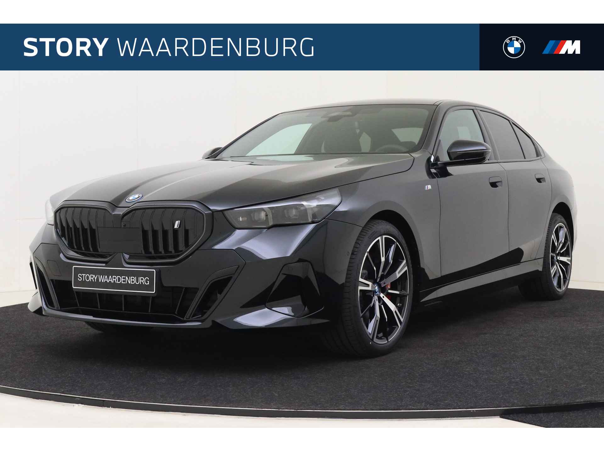 BMW i5 eDrive40 High Executive M Sport 84 kWh / Panoramadak / Parking Assistant Plus / Adaptieve LED / Driving Assistant Professional / Stoelventilatie / M Sportonderstel - 1/50