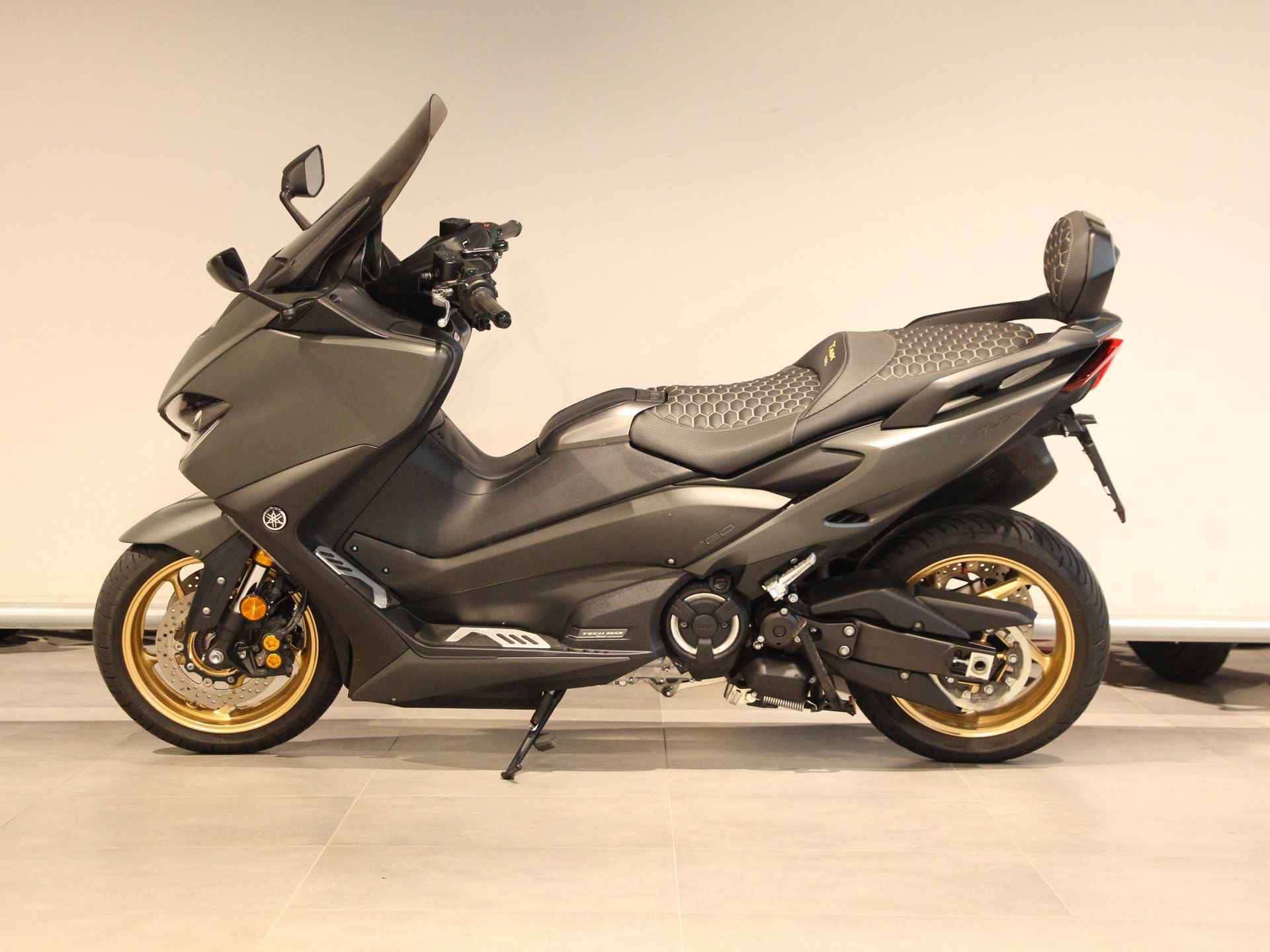 Yamaha T-MAX 560 TECH MAX - 6/17