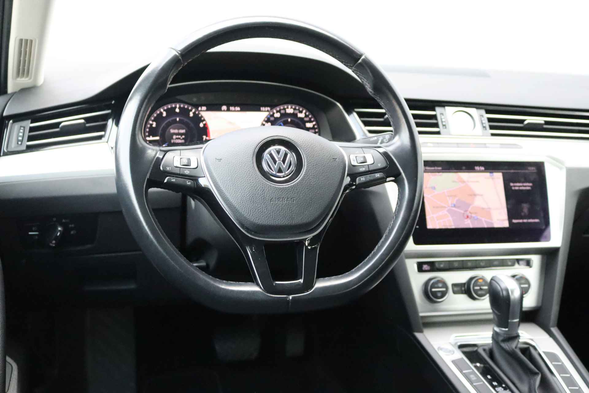 Volkswagen Passat Variant 1.5 TSI 150PK Automaat Comfortline Business Navigatie/Camera/Trekhaak/Adaptive-cruise - 14/33