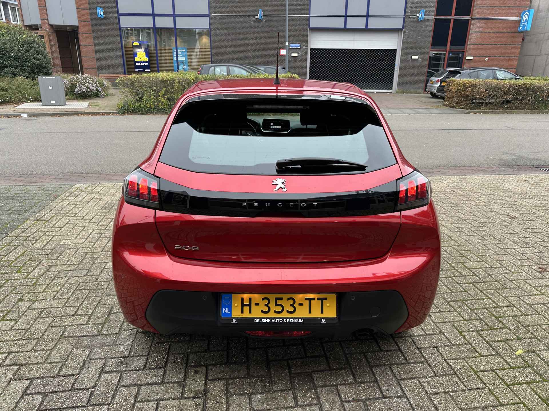 Peugeot 208 1.2 PureTech Active 100pk All-in prijs Navi/Cruise/Airco/Carplay/Parkeer sens. - 4/25