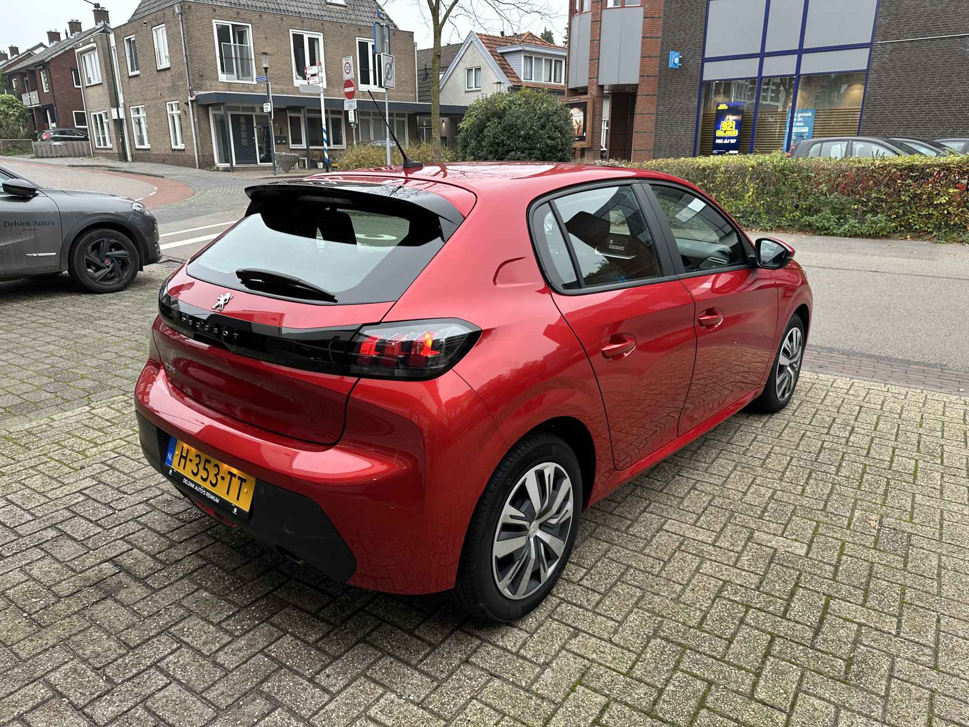 Peugeot 208 1.2 PureTech Active 100pk All-in prijs Navi/Cruise/Airco/Carplay/Parkeer sens. - 5/25