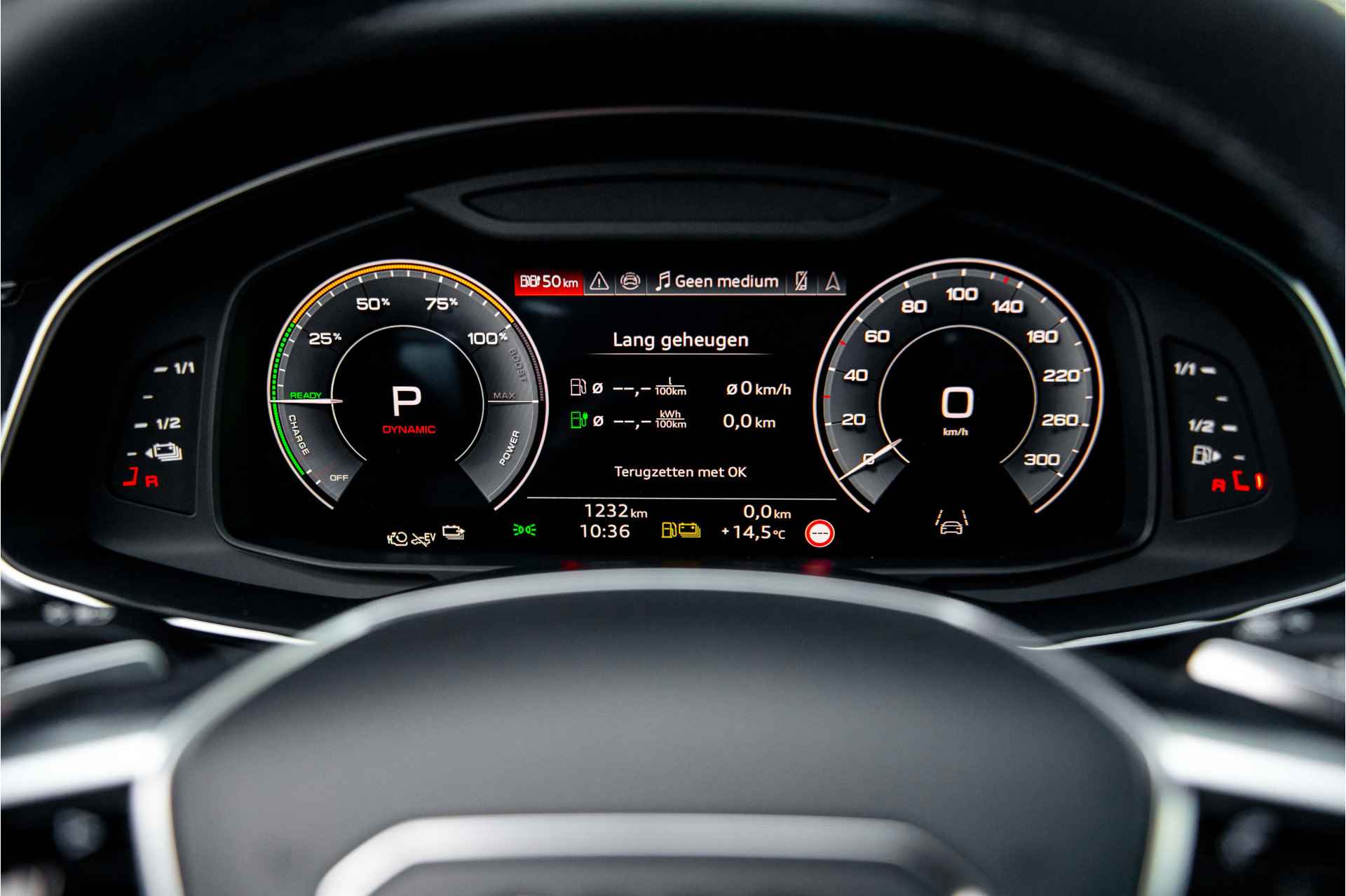 Audi A6 Avant 55 TFSI e 367pk quattro Pro Line S Competition | Panoramadak | Supersportstoelen | Tour | Trekhaak - 14/65