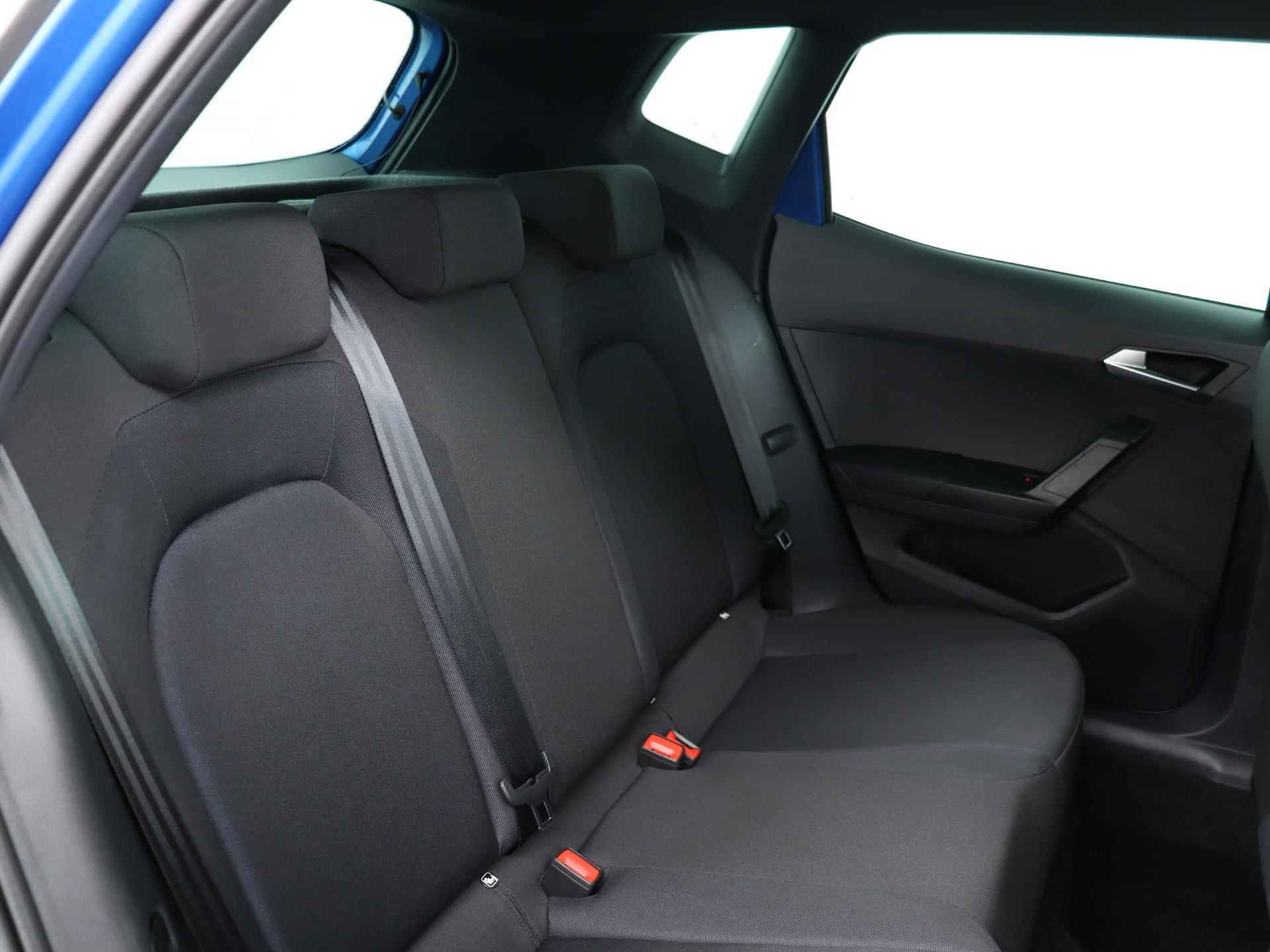 SEAT Arona 1.0 TSI 110 pk FR | Virtual Cockpit | Stoelverwarming | Cruise Control | PDC | Apple CarPlay | Navigatie | - 18/46