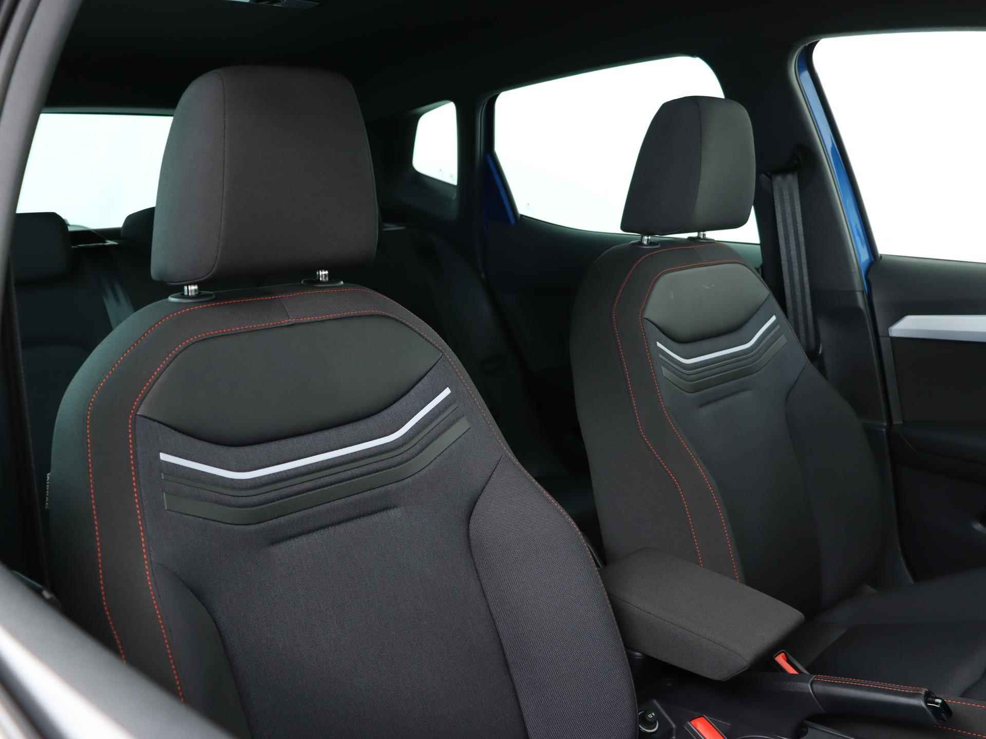 SEAT Arona 1.0 TSI 110 pk FR | Virtual Cockpit | Stoelverwarming | Cruise Control | PDC | Apple CarPlay | Navigatie | - 21/46