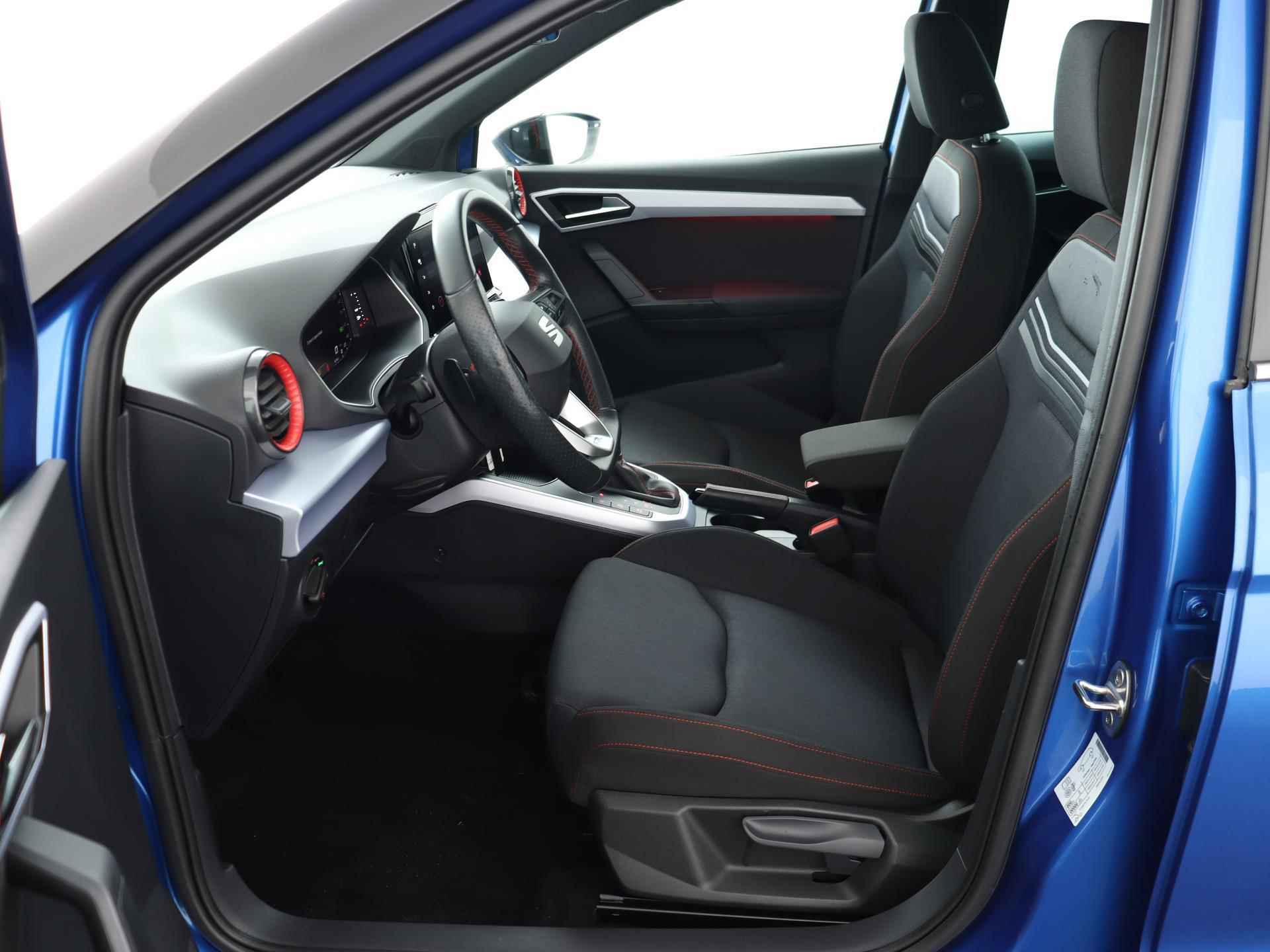 SEAT Arona 1.0 TSI 110 pk FR | Virtual Cockpit | Stoelverwarming | Cruise Control | PDC | Apple CarPlay | Navigatie | - 23/46