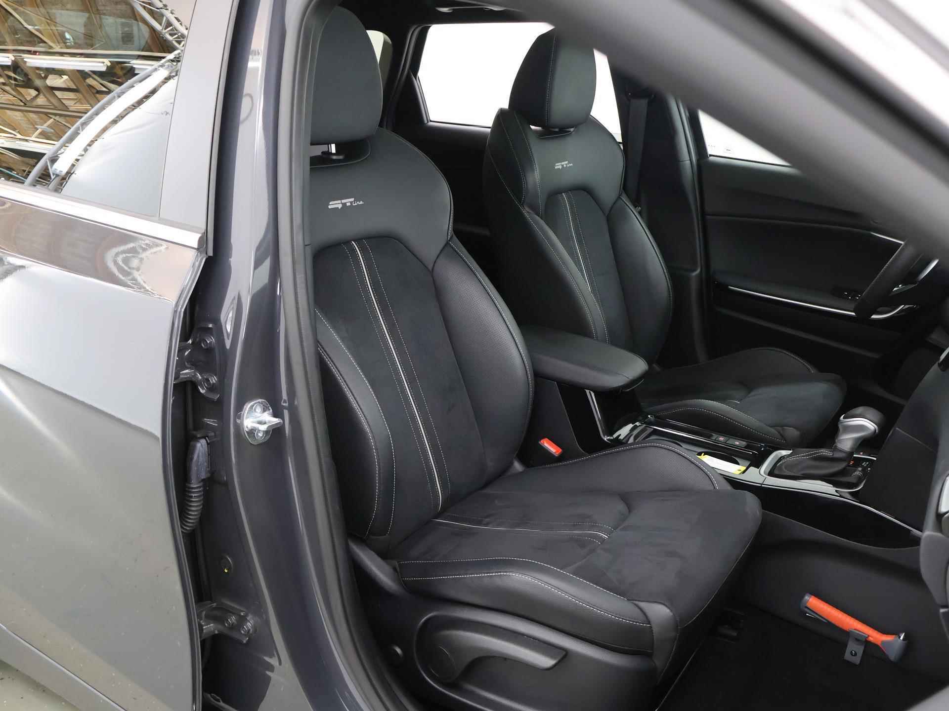 Kia Ceed Sportswagon 1.5 T-GDi GT-Line | Panoramadak |  Elektrisch bedienbare achterklep | LED Koplampen | Stoel/Stuurwielverwarming | Keyless Go - 11/43