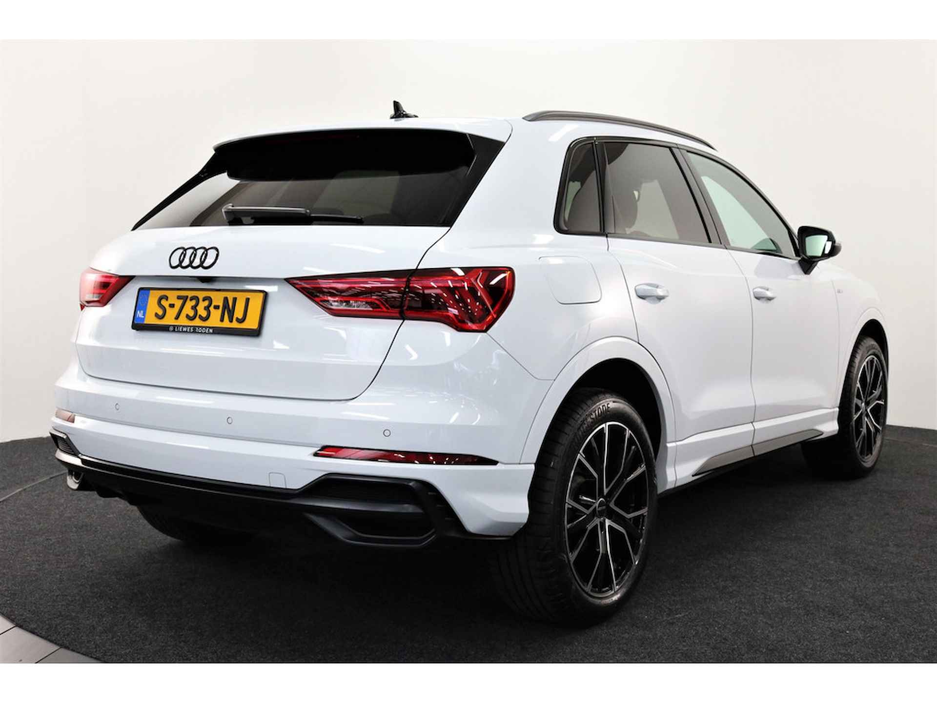 Audi Q3 45 TFSI e S-Edition (Hybride) - 19/40