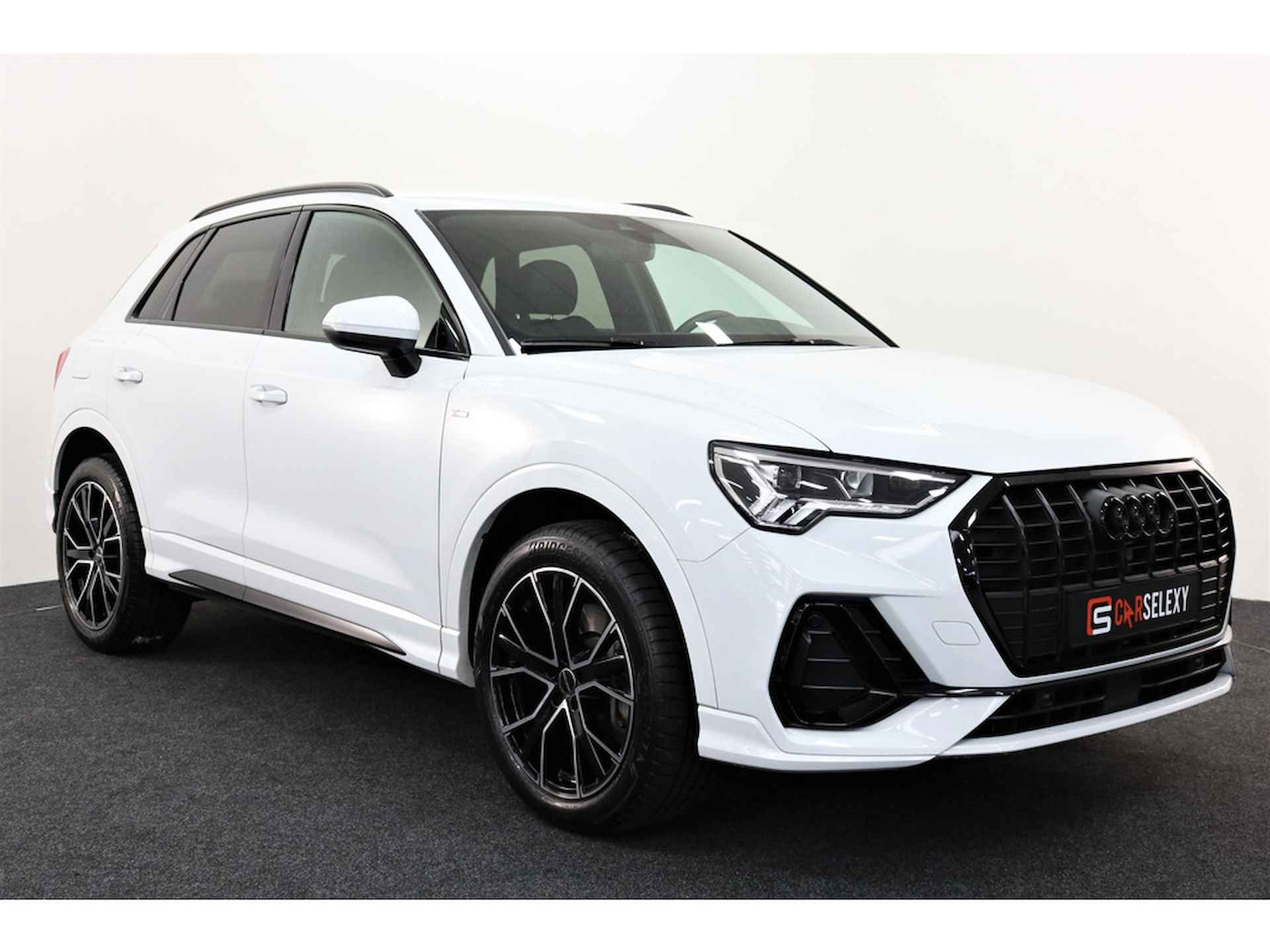 Audi Q3 45 TFSI e S-Edition (Hybride) - 21/40