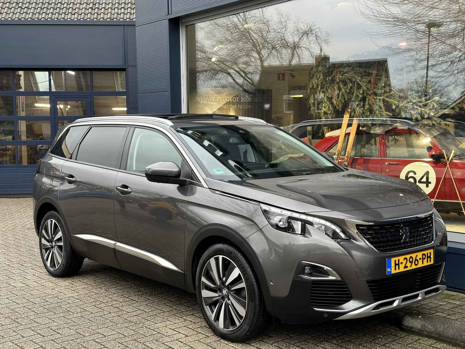 Peugeot 5008 1.2 Turbo 130 PK Allure Automaat | El. Achterklep | Focal Sound System | Navigatie | 7 Persoons |  Panoramisch Schuif-Kanteldak | Lichtmetaal 19 inch | Dodehoek Bewaking | Stoelverwarming | Stoelen - Pakket - 9/70