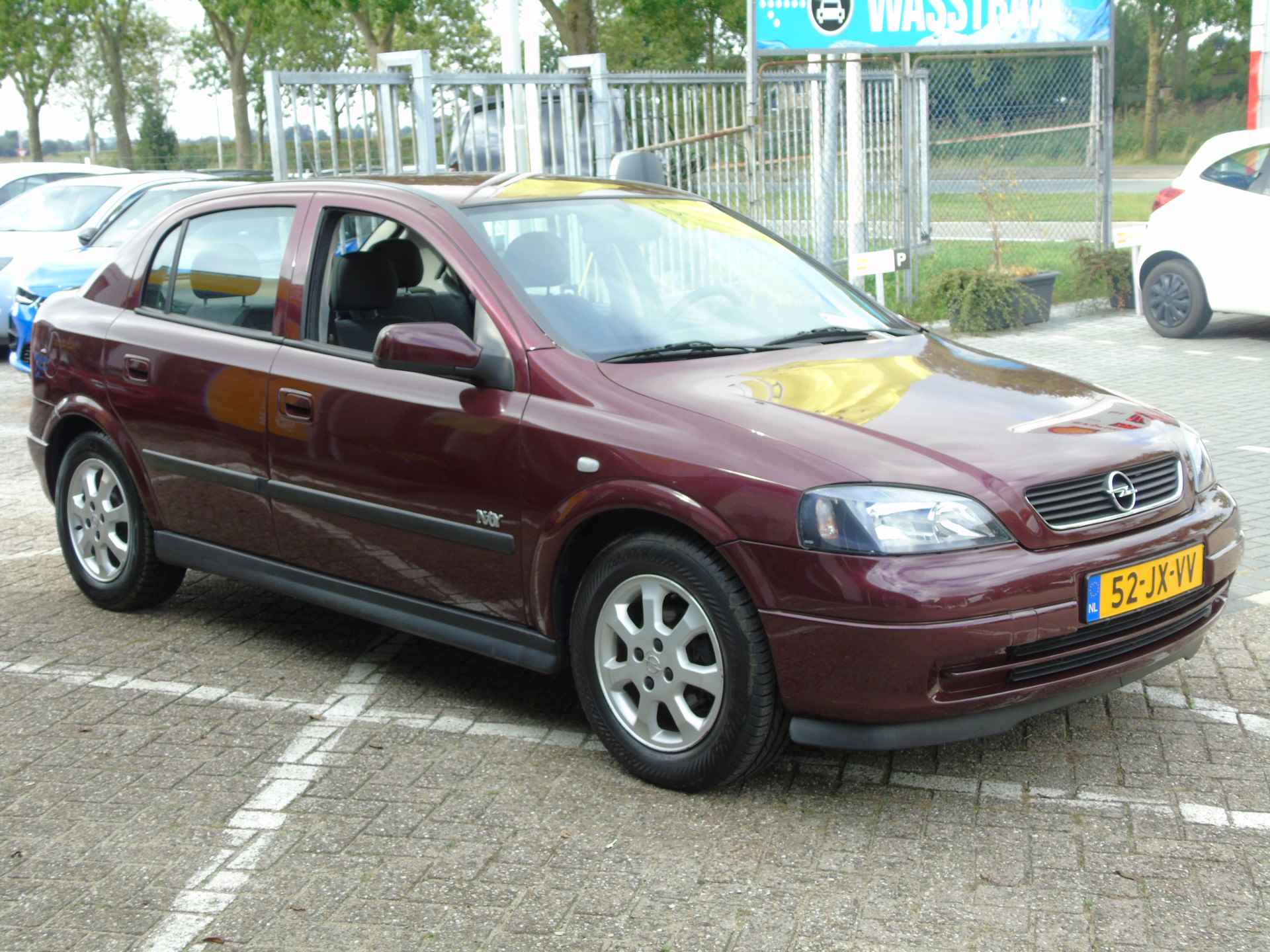 Opel Astra 1.6 Njoy Automaat | Airco | Trekhaak | Cruise Control | 12 maanden BOVAG garantie - 9/21