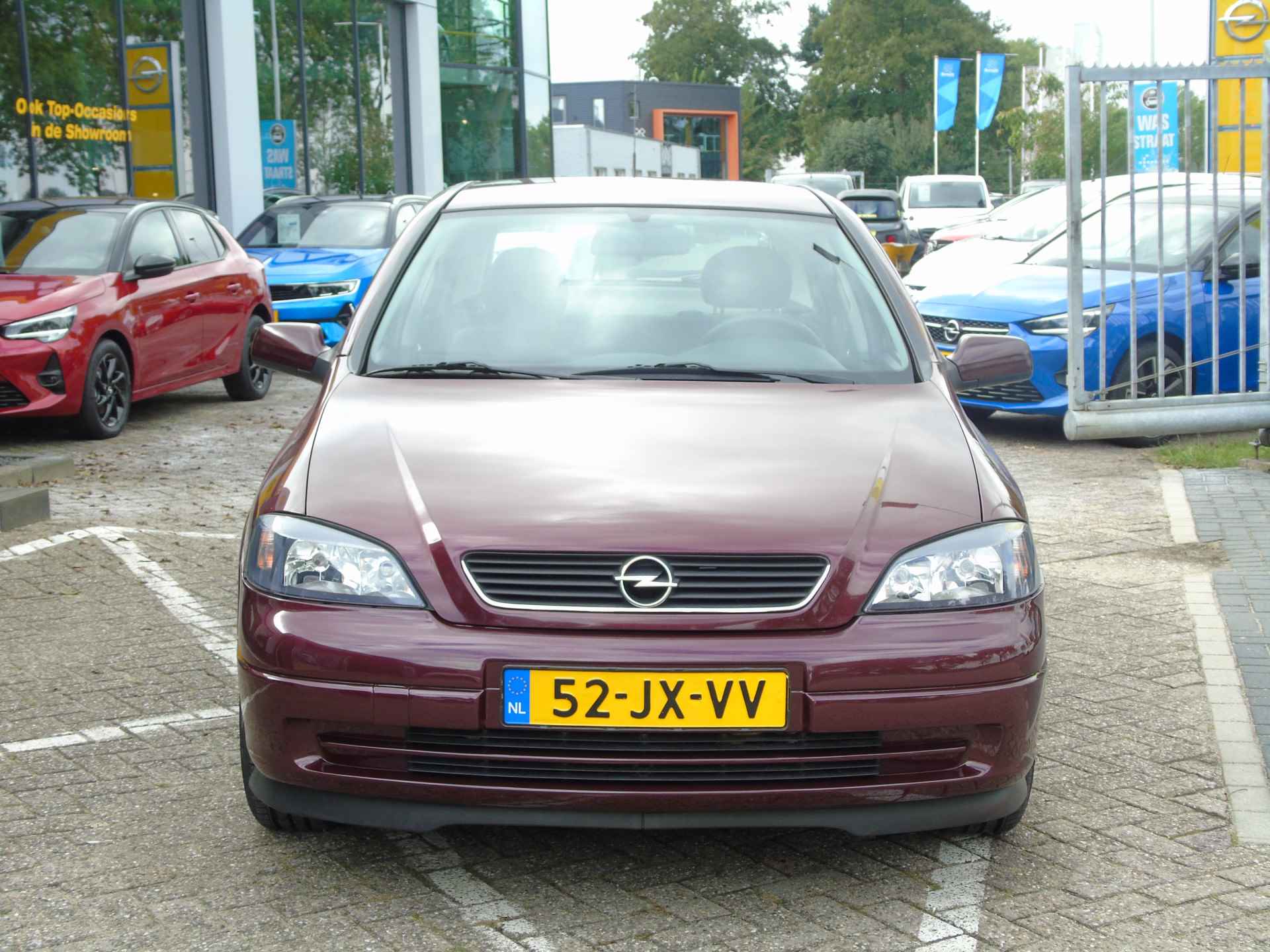 Opel Astra 1.6 Njoy Automaat | Airco | Trekhaak | Cruise Control | 12 maanden BOVAG garantie - 10/21