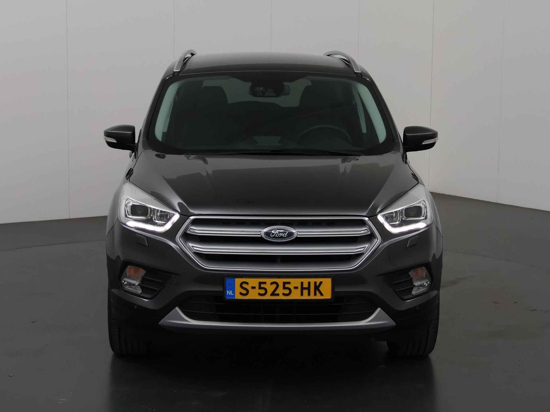 Ford Kuga 1.5 EcoBoost Titanium 150 PK | Trekhaak | Navigatie | Parkeercamera | Winterpakket  | Elektr. Achterklep | Keyless | - 4/41