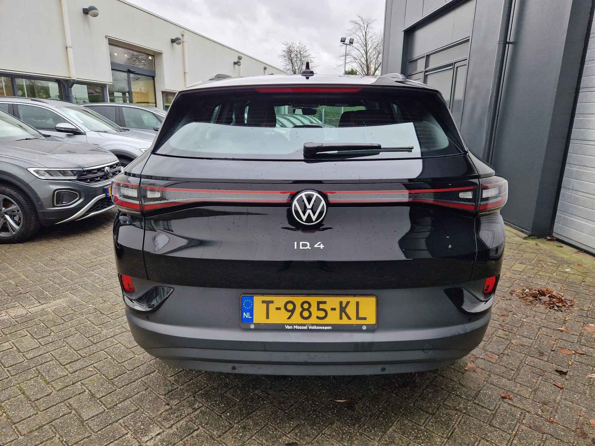 Volkswagen ID.4 Pro 128 kWh 174 PK DSG | Apple Carplay | Multimedia pakket | Assistance pakket | Comfortstoelen | Adaptive cruise control | Keyless | Parkeersensoren | Sfeerverlichting | - 5/17