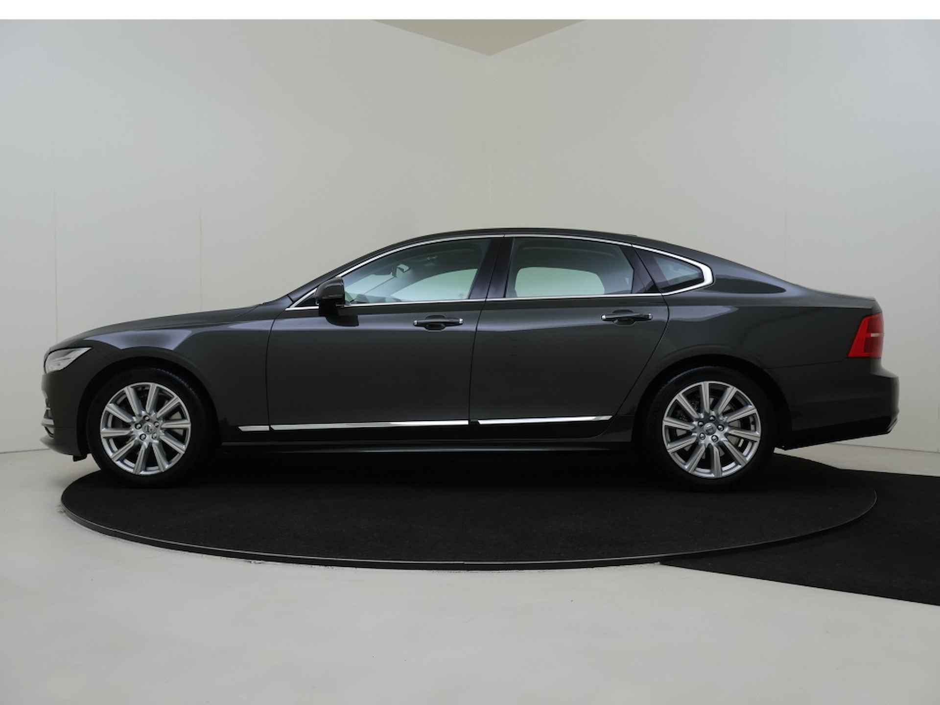 Volvo S90 T4 Business Luxury | Stoelverwarming | Parkeersensoren | - 2/36