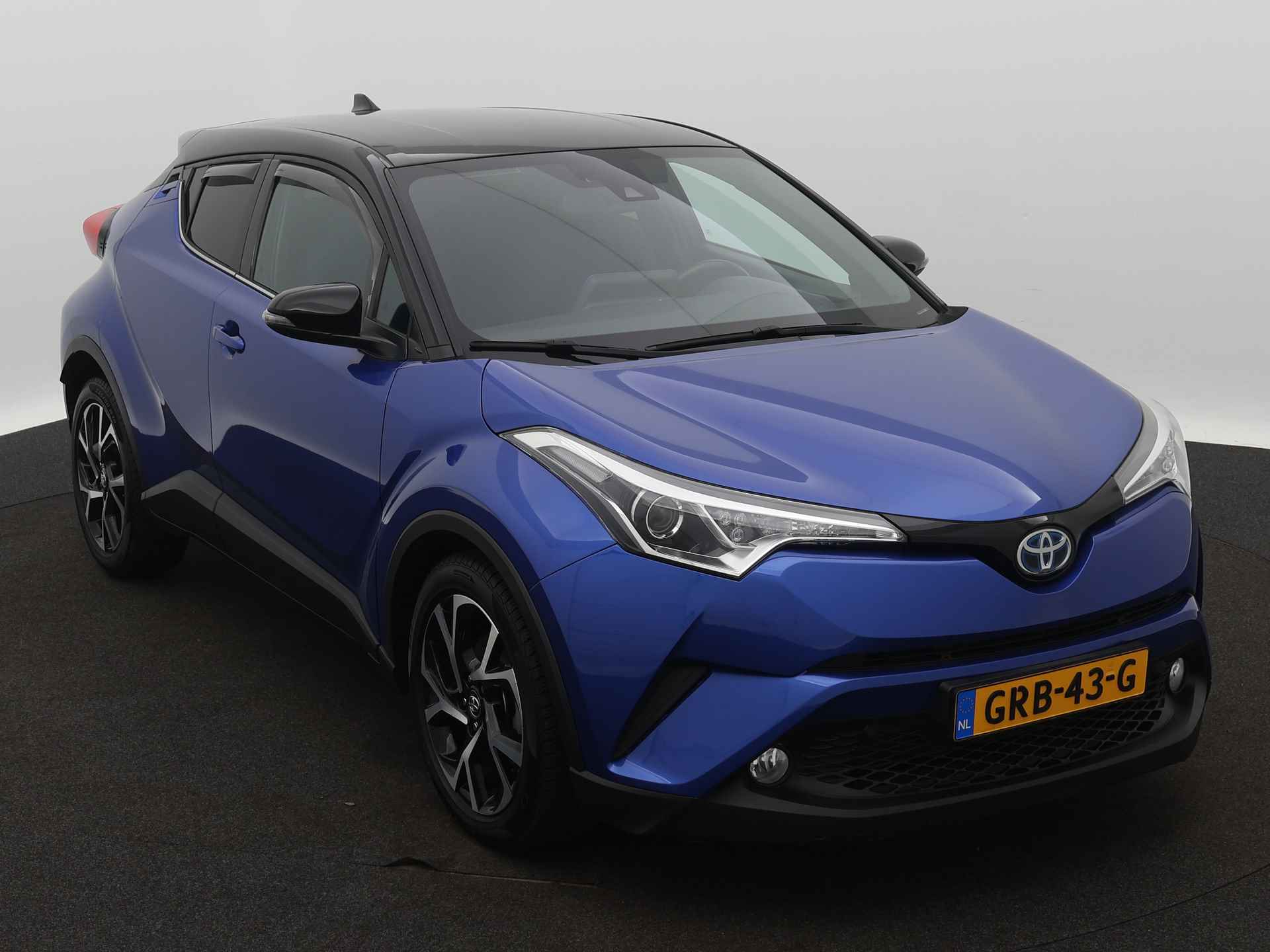 Toyota C-HR 1.8 Hybrid Bi-Tone | Navigatie | Camera | Climate Control | LM velgen | Stoelverwarming | - 29/42