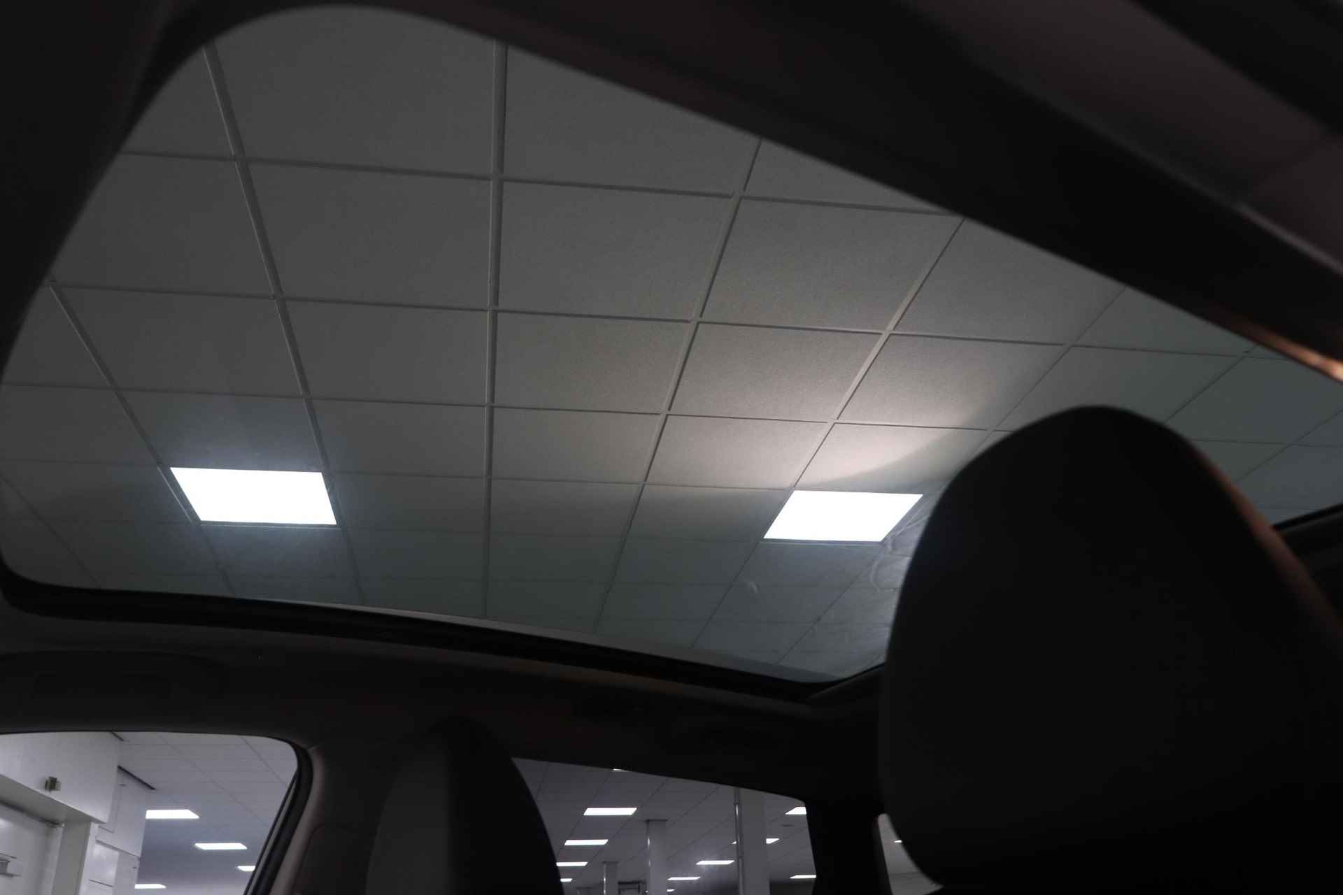 Nissan Qashqai 1.2 Tekna | voorruit verwarming | 360 camera | panorama dak | LED koplampen | - 18/34