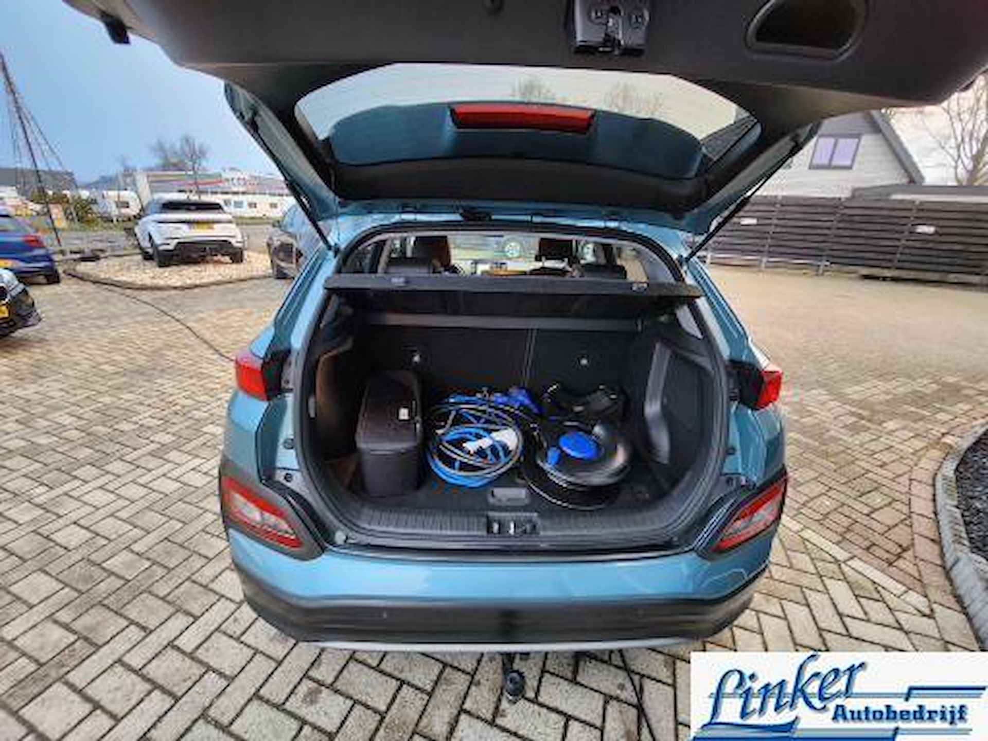 Hyundai Kona EV Premium 64 kWh TREKHAAK STOELVERKOELING - 9/22