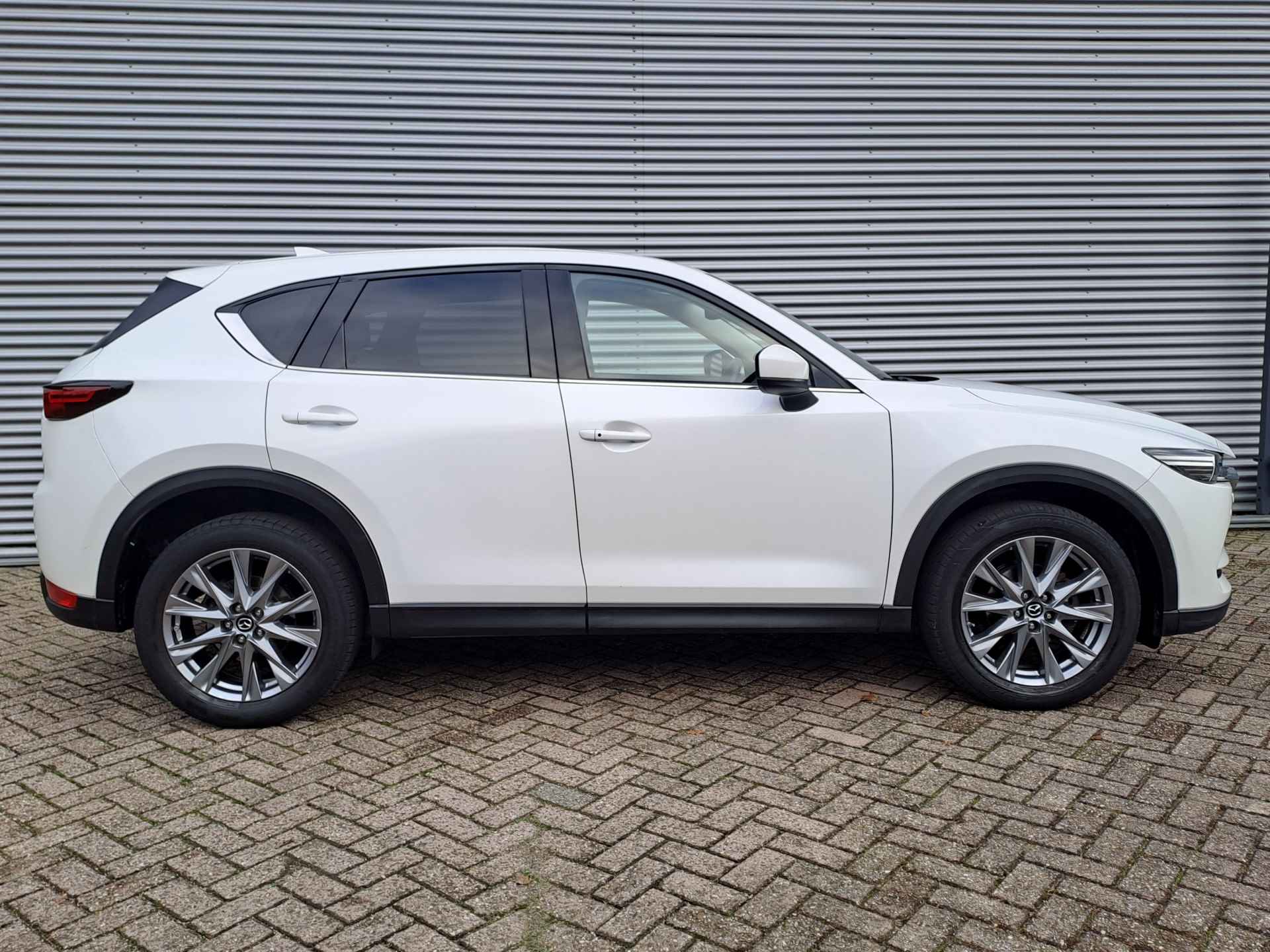 Mazda CX-5 2.5 SkyActiv-G 194 GT-M 4WD AUTOMAAT Dashcam V+A | Camera | Navigatie | Stoelverwarming V+A | Stuurverwarming | Trekhaak | 4X4 | Head Up Display | Lederen Bekleding | BOSE - 5/47