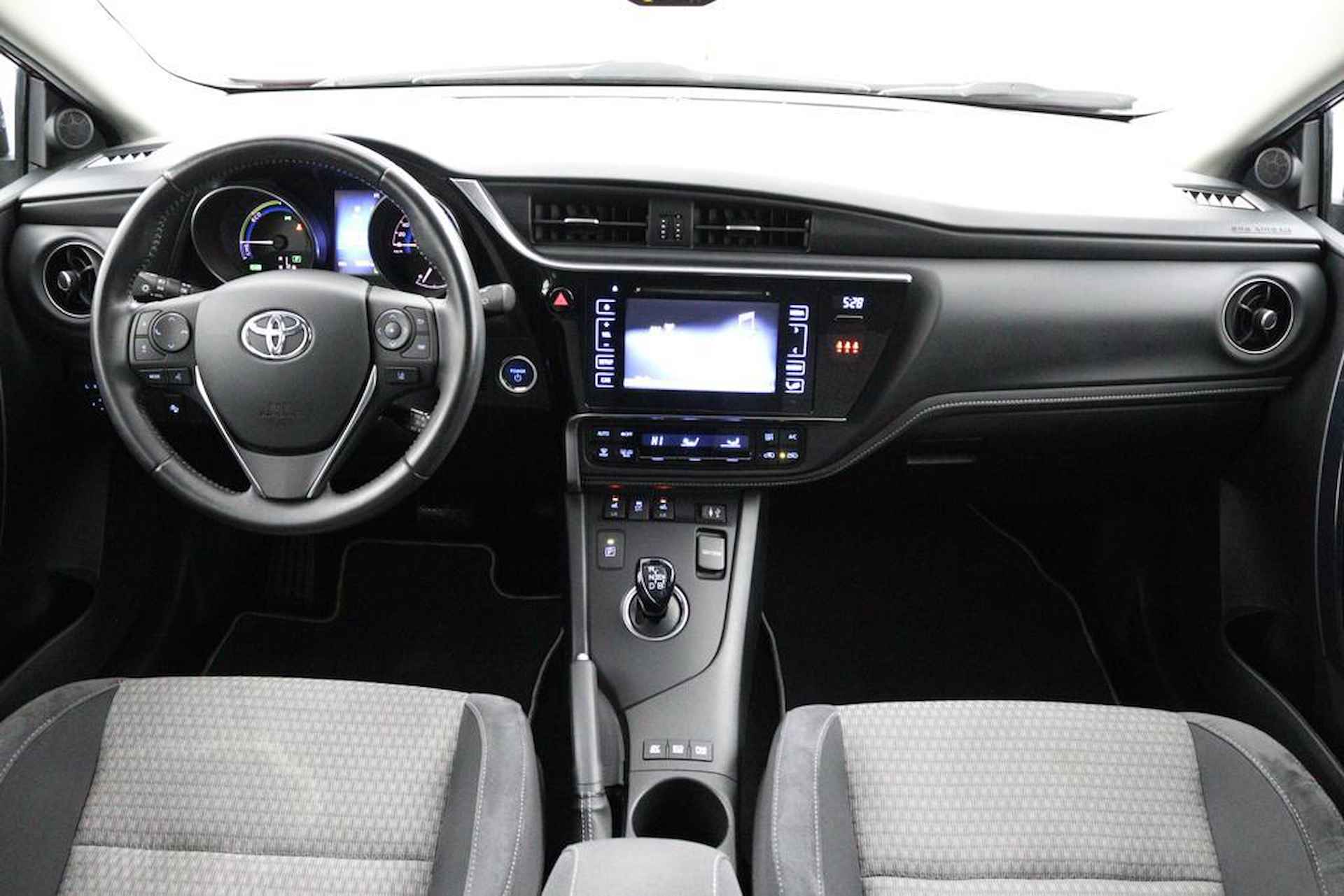 Toyota Auris Touring Sports 1.8 Hybrid Dynamic | Stoelverwarming | Keyless | Cruisecontrol | Keyless | Lage km stand | - 4/43