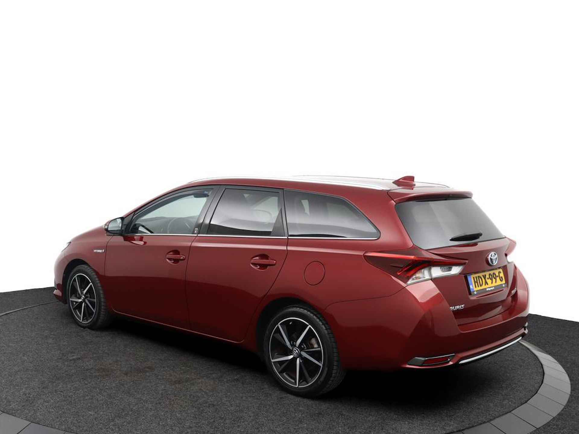 Toyota Auris Touring Sports 1.8 Hybrid Dynamic | Stoelverwarming | Keyless | Cruisecontrol | Keyless | Lage km stand | - 11/43