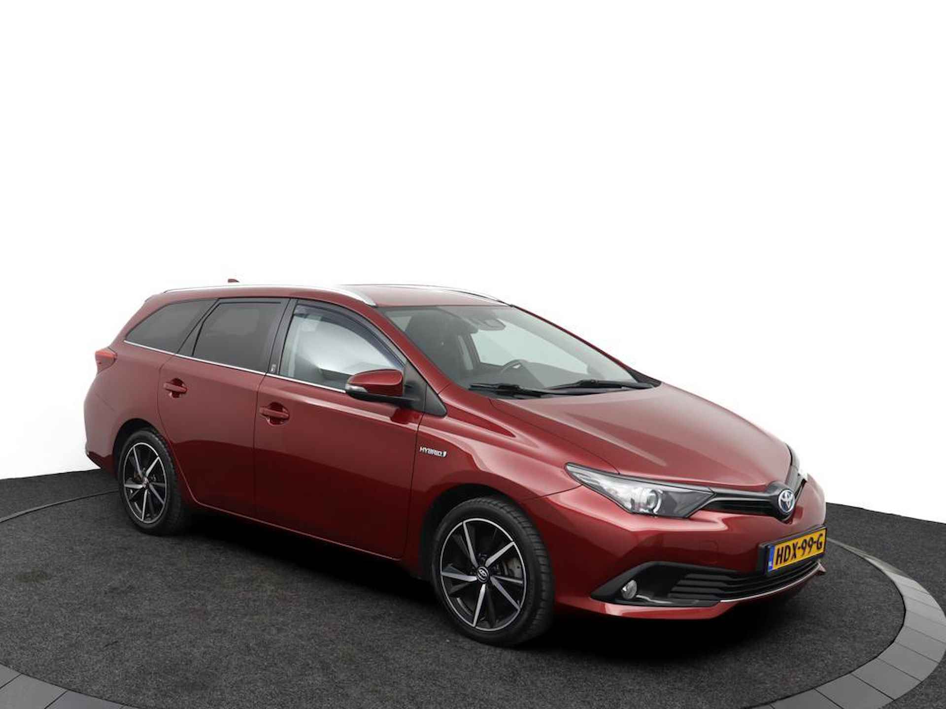 Toyota Auris Touring Sports 1.8 Hybrid Dynamic | Stoelverwarming | Keyless | Cruisecontrol | Keyless | Lage km stand | - 13/43