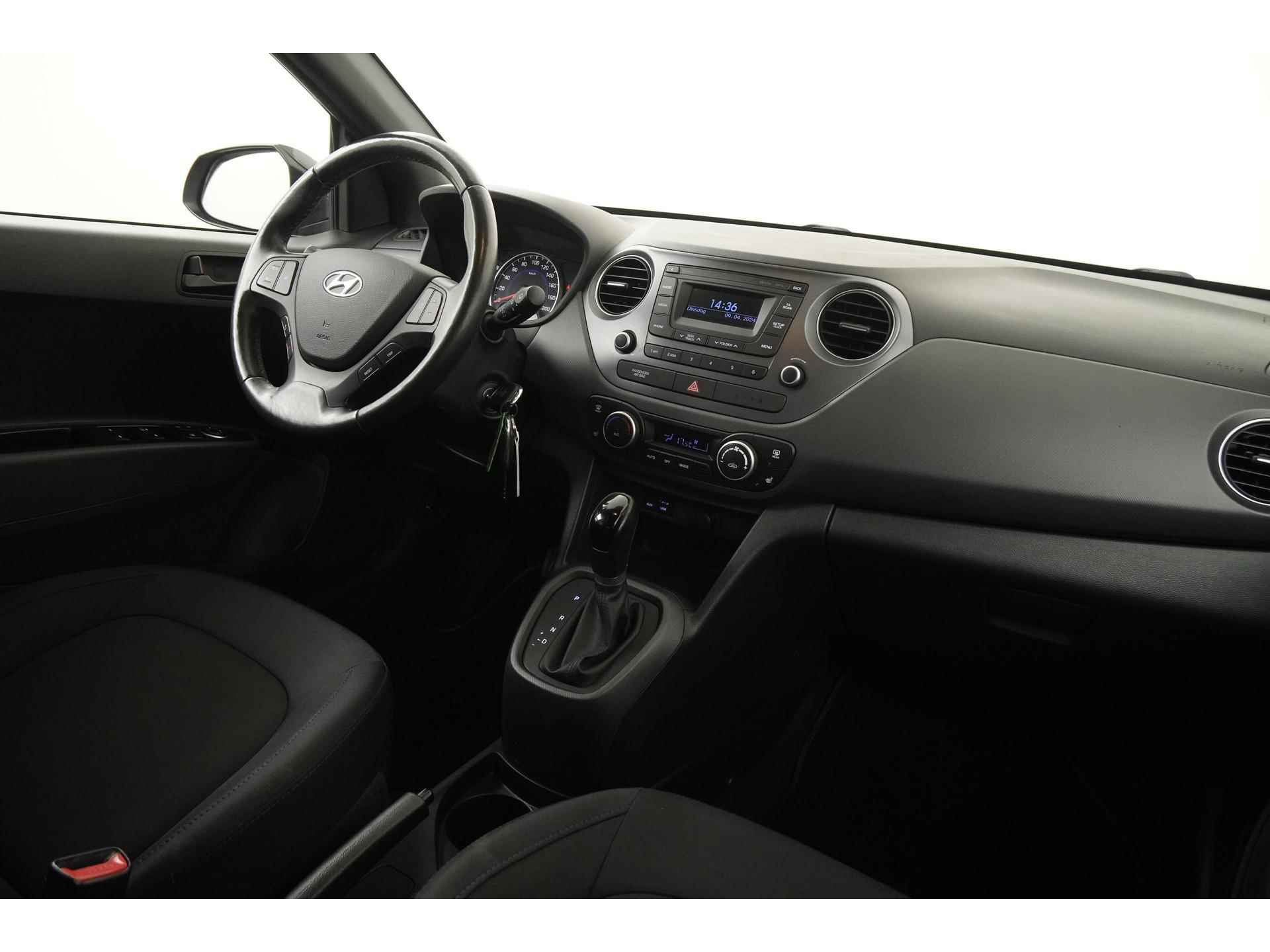 Hyundai i10 1.2 Automaat | Stuur & Stoelverwarming | Zondag Open! - 2/31