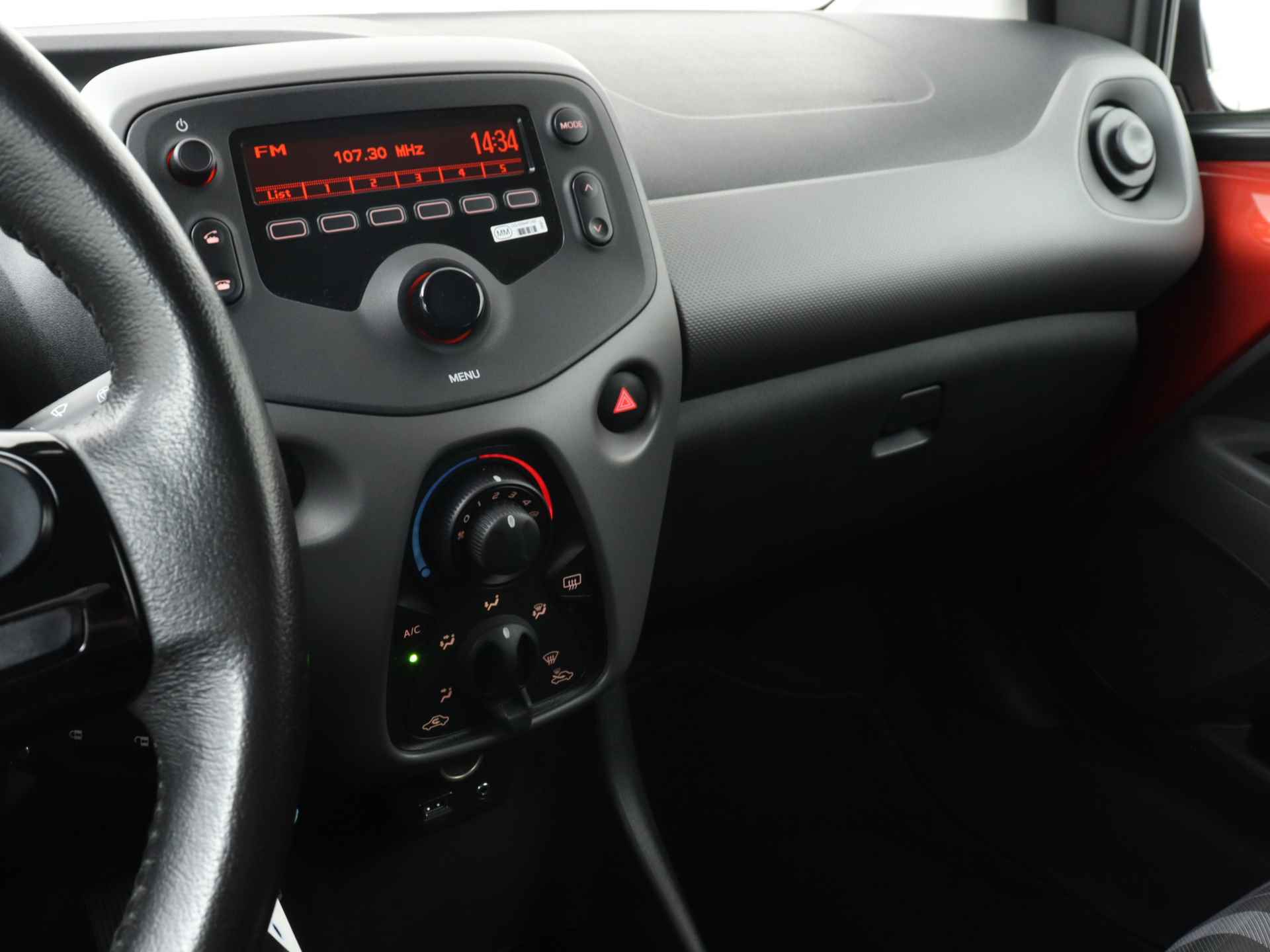 Peugeot 108 1.0 e-VTi Active | Airco | Bluetooth | Elek. ramen | - 8/40