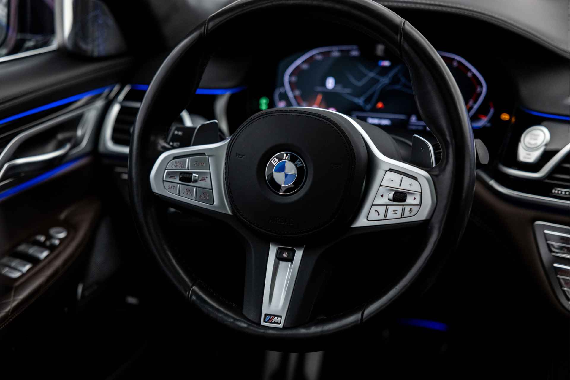 BMW 7 Serie 750i xDrive High Executive | M-Sport | Pano | Stoelventilatie 4X | Bowers & Wilkins - 21/72