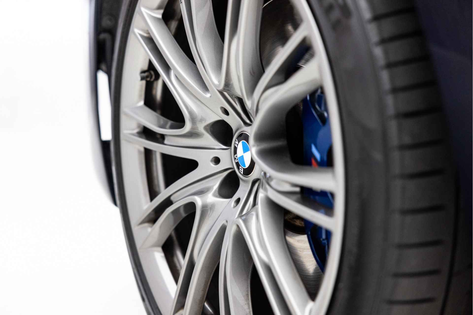 BMW 7 Serie 750i xDrive High Executive | M-Sport | Pano | Stoelventilatie 4X | Bowers & Wilkins - 70/72