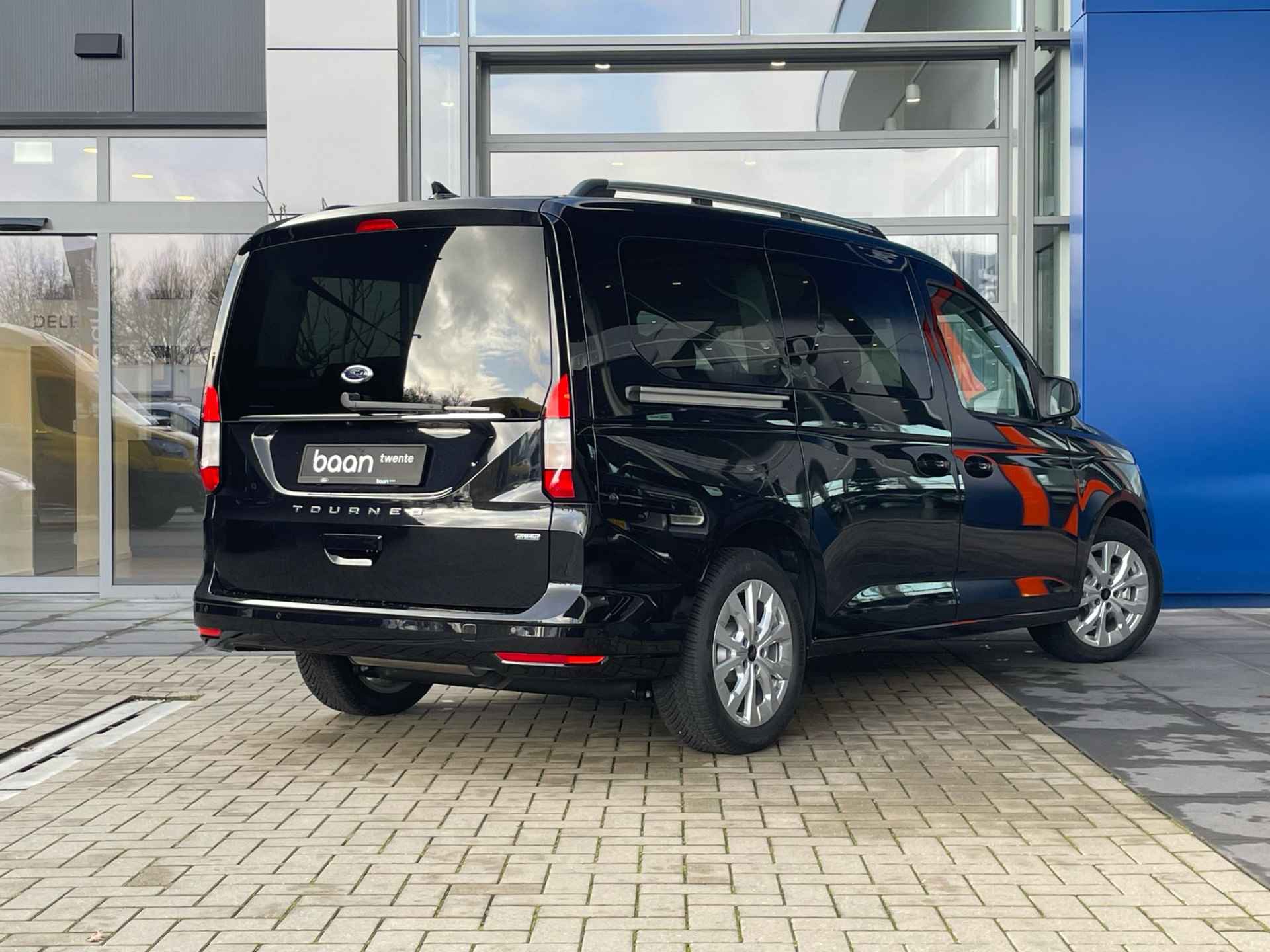 Ford Tourneo Connect 1.5 Plug-IN Hybrid 150 PK Automaat Titanium L2 | 7 zits | 5 jaar Ford Protect | AGR stoel | LED koplampen | Winter Pack | 04-202 - 4/26