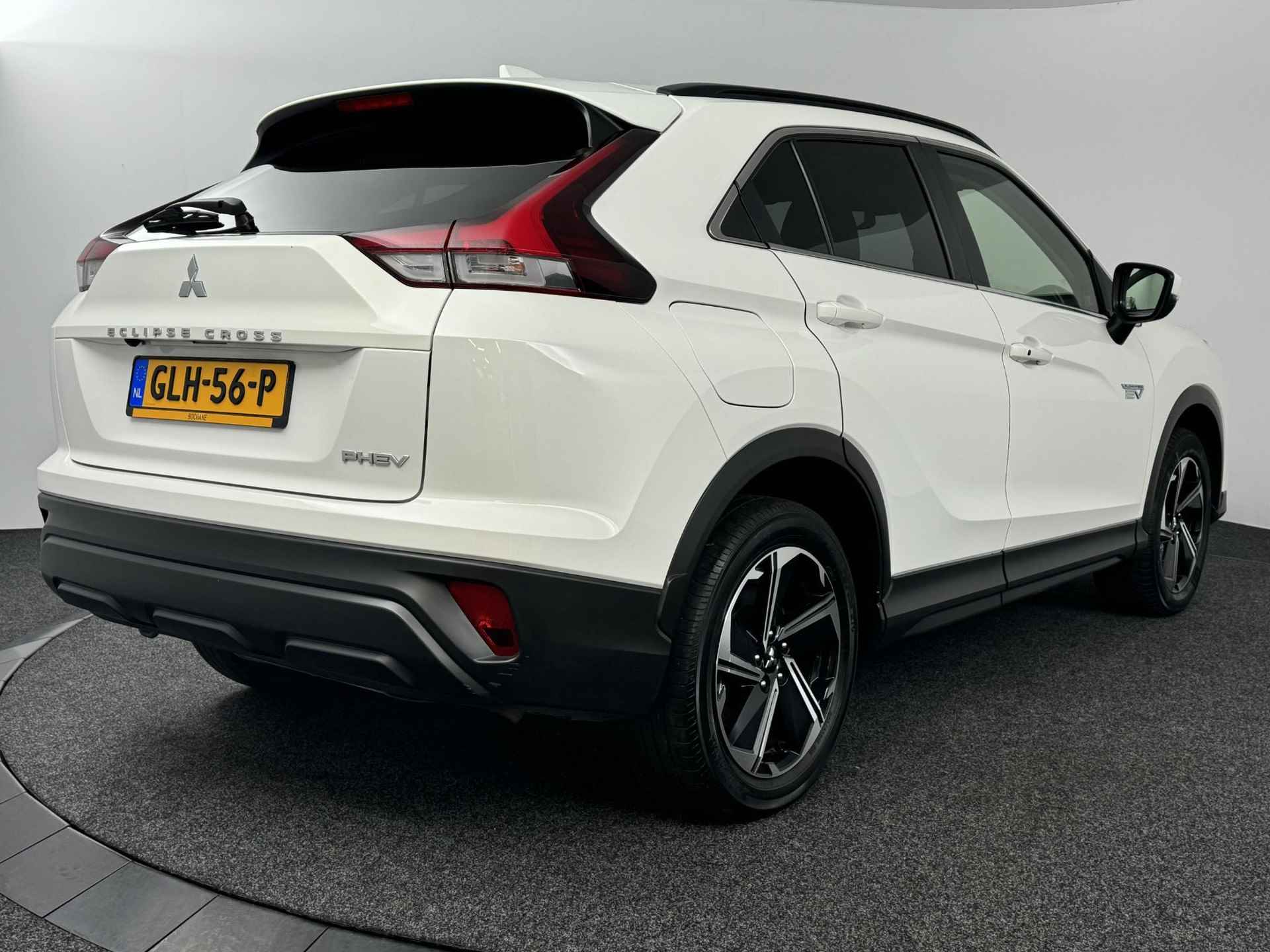 Mitsubishi Eclipse Cross 2.4 PHEV Intense | Carplay | Achteruitrijcamera | - 3/45