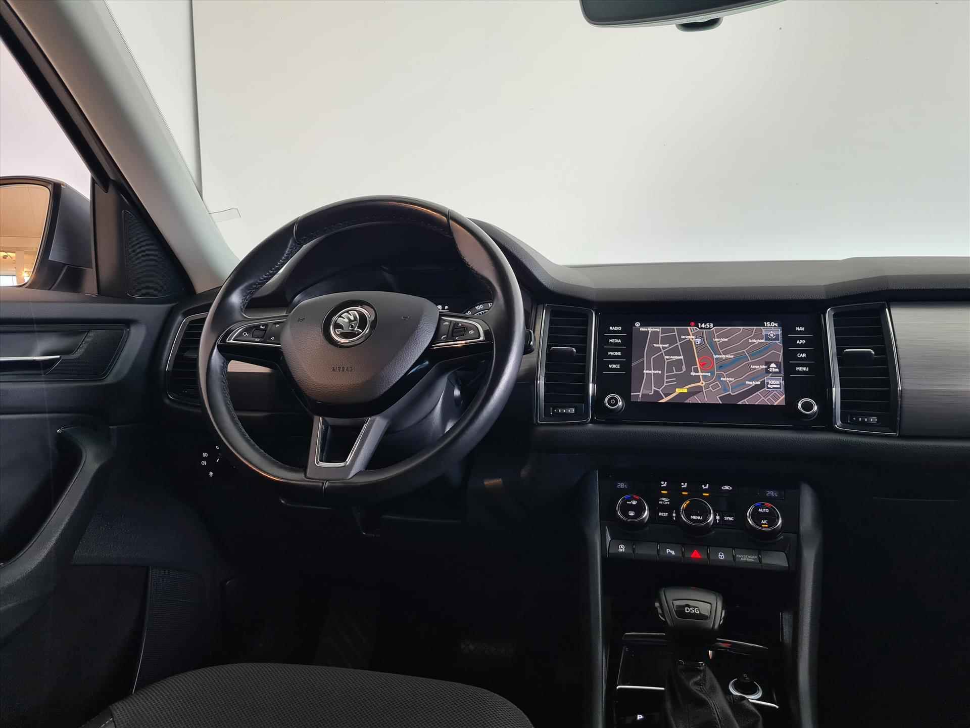 SKODA Kodiaq 1.4 TSI Greentech ACT 150pk Ambition Business AUTOMAAT NAVI TREKHAAK LMV CAMERA STOELV - 14/34