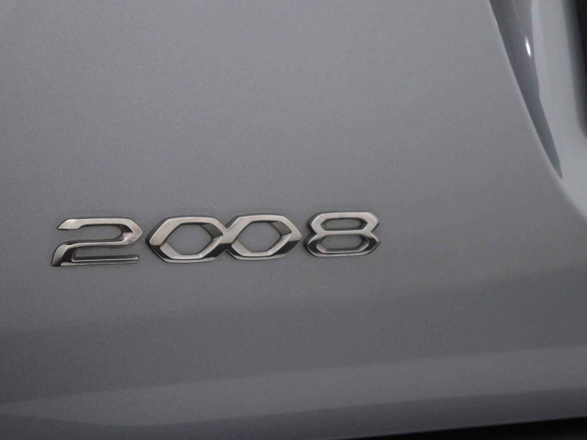 Peugeot 2008 Active Pack 130pk Automaat | Navigatie Via AppleCarPlay/AndroidAuto | Camera | Climate Control | Licht Metalen Velgen 16"| Voorstoelen Verwarmd - 14/38