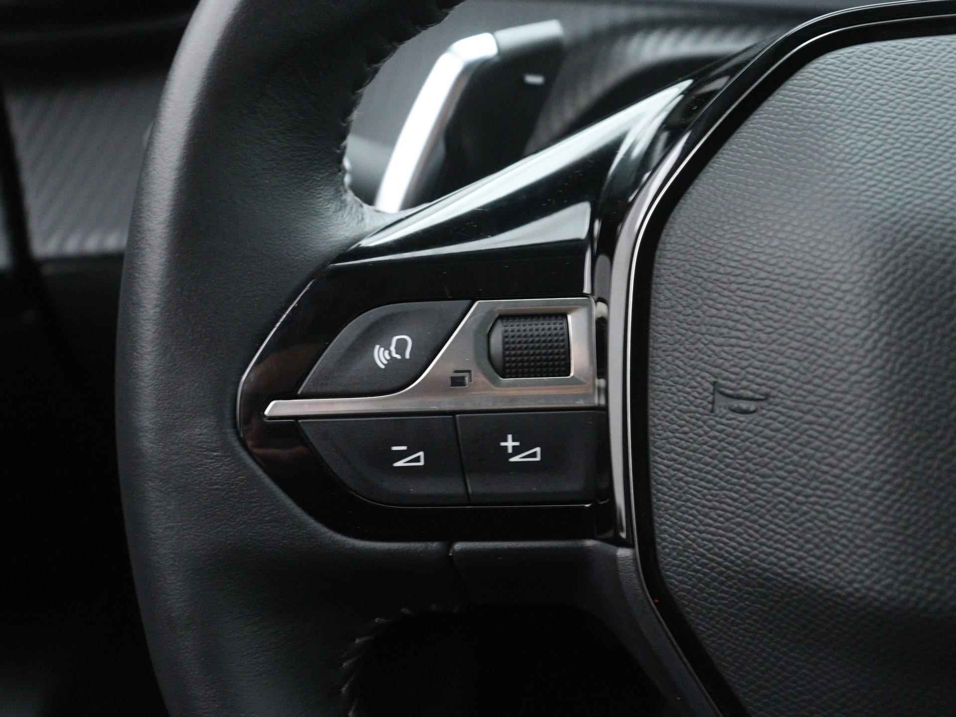 Peugeot 2008 Active Pack 130pk Automaat | Navigatie Via AppleCarPlay/AndroidAuto | Camera | Climate Control | Licht Metalen Velgen 16"| Voorstoelen Verwarmd - 24/38